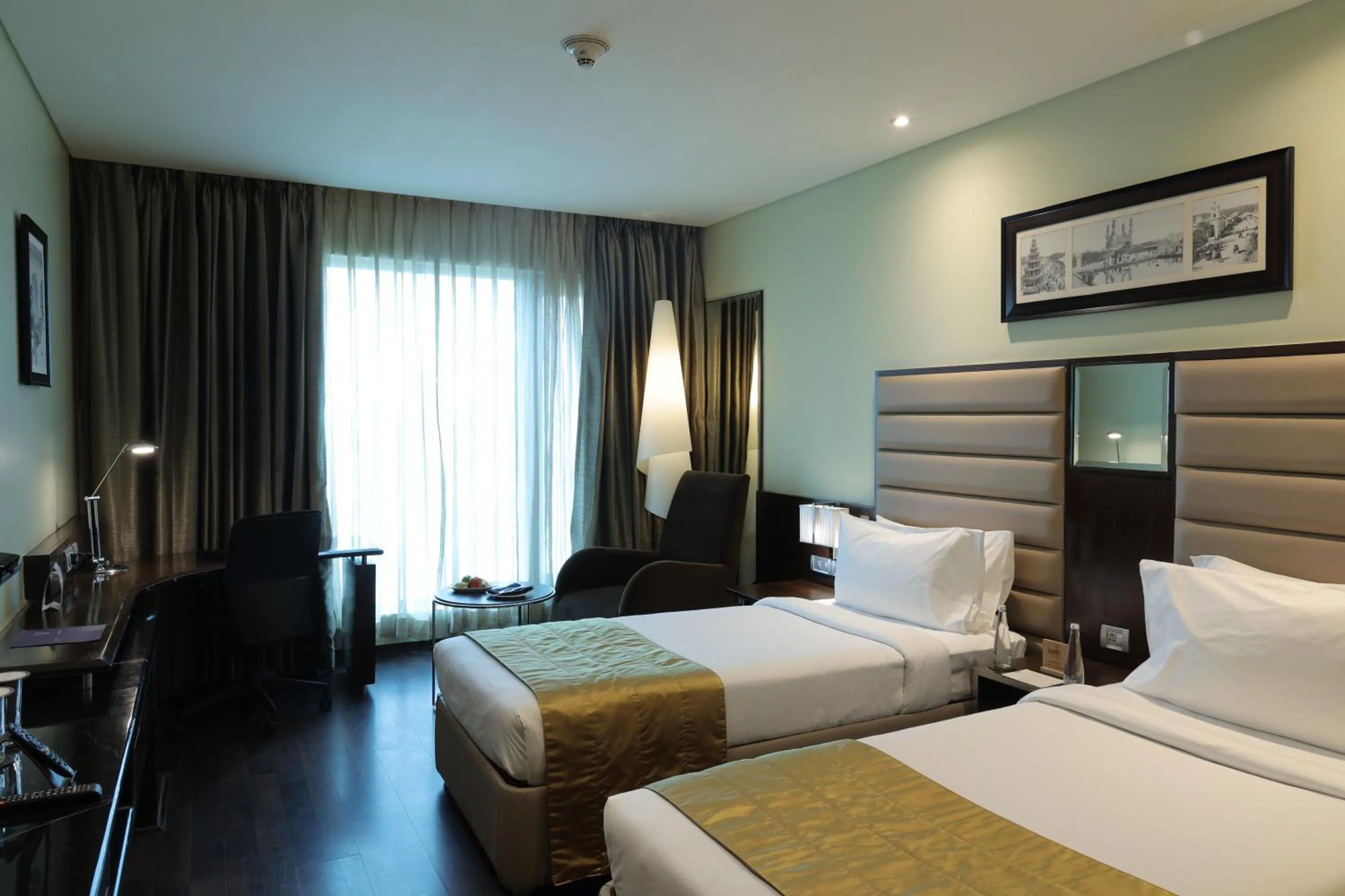 Bed in Vivanta Hyderabad, Begumpet