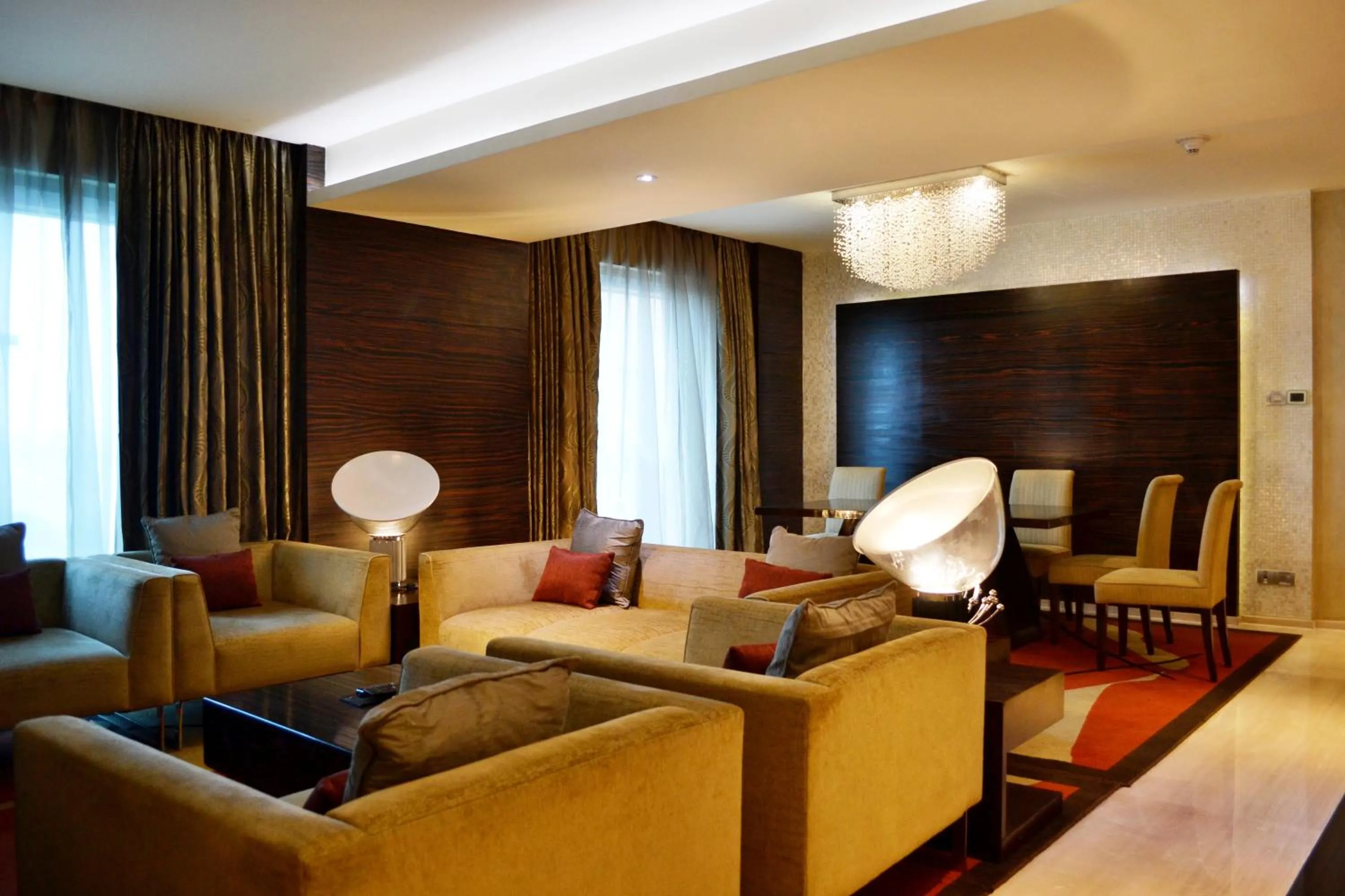 Living room in Vivanta Hyderabad, Begumpet