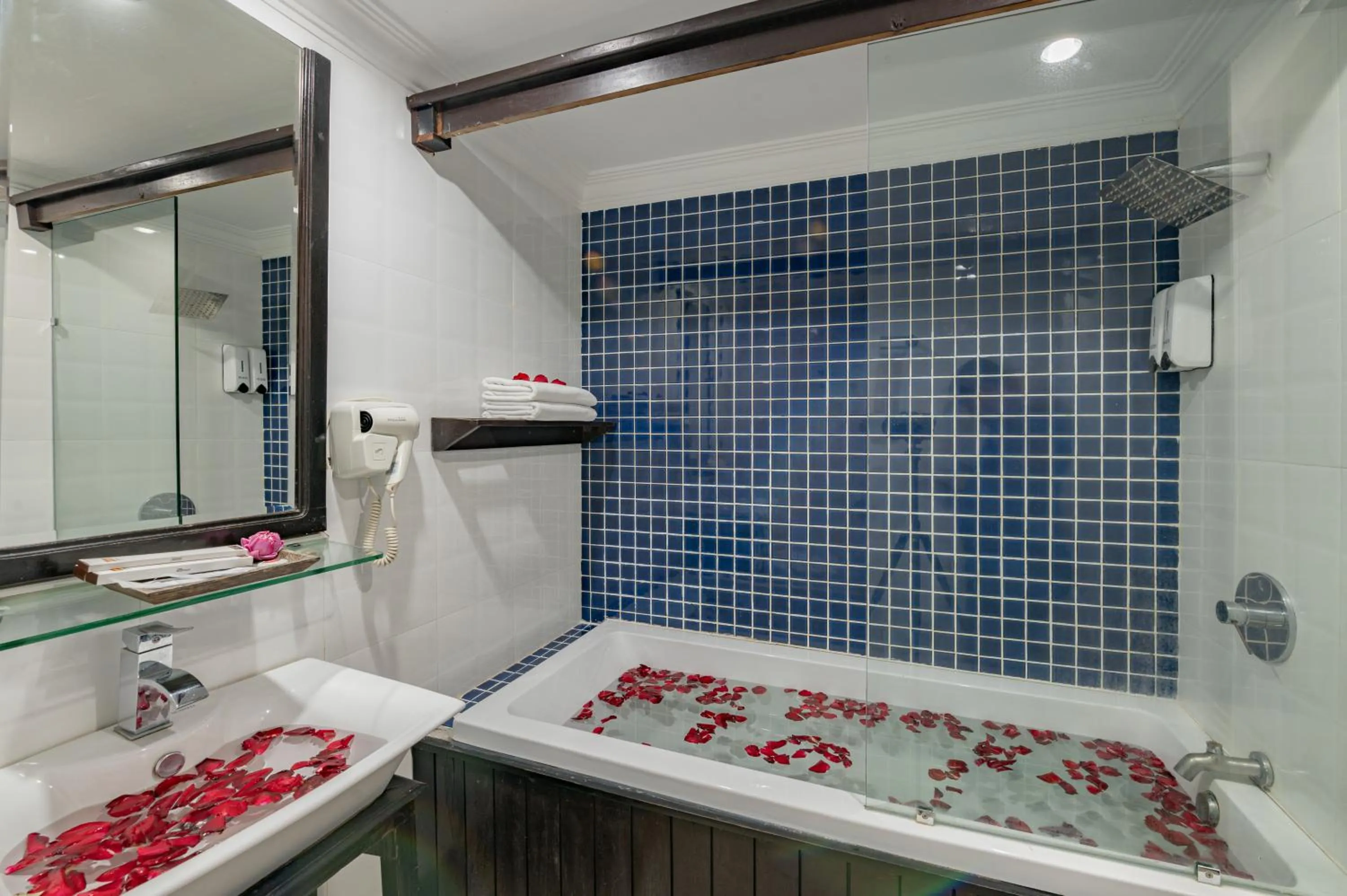 Shower in The Sanctuary Residence
