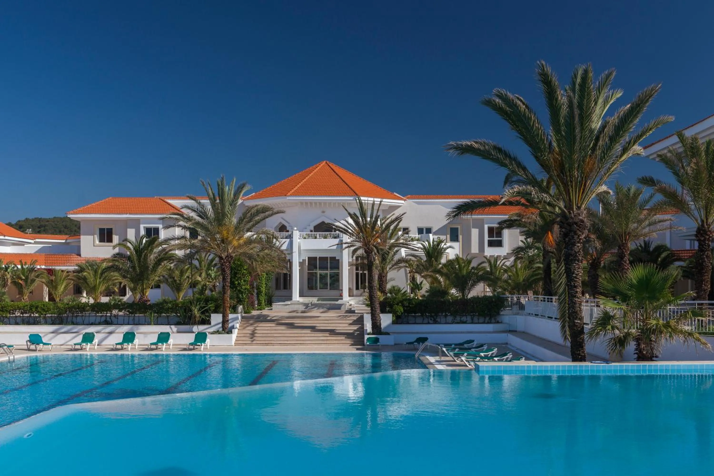 Swimming pool in Thabraca Thalasso & Diving