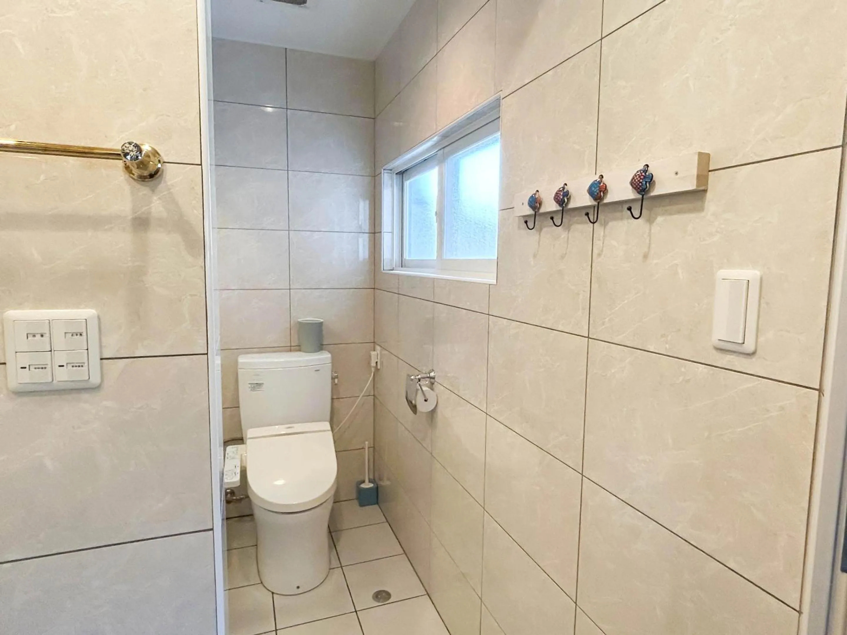 Toilet in Ocean Villa Tin Gala