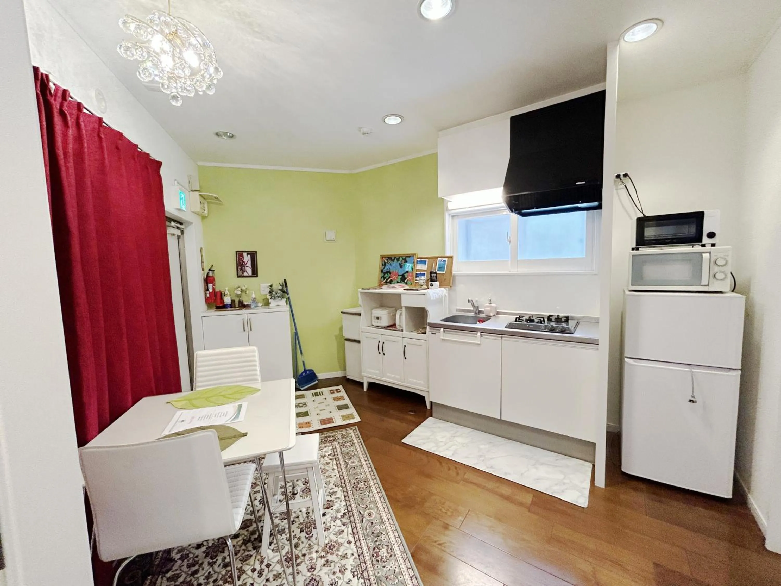 Kitchen or kitchenette in Ocean Villa Tin Gala