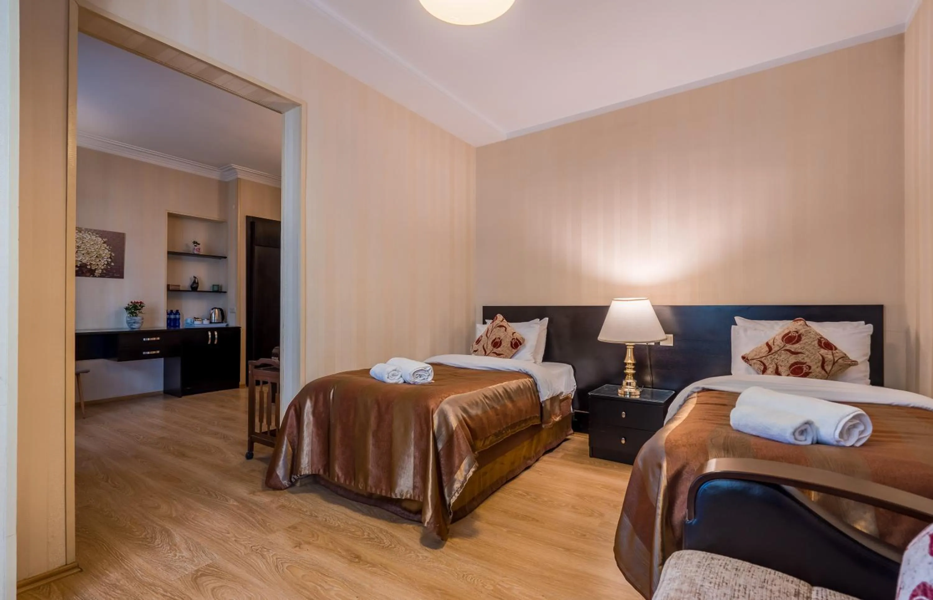 Bedroom, Bed in Iliani Hotel