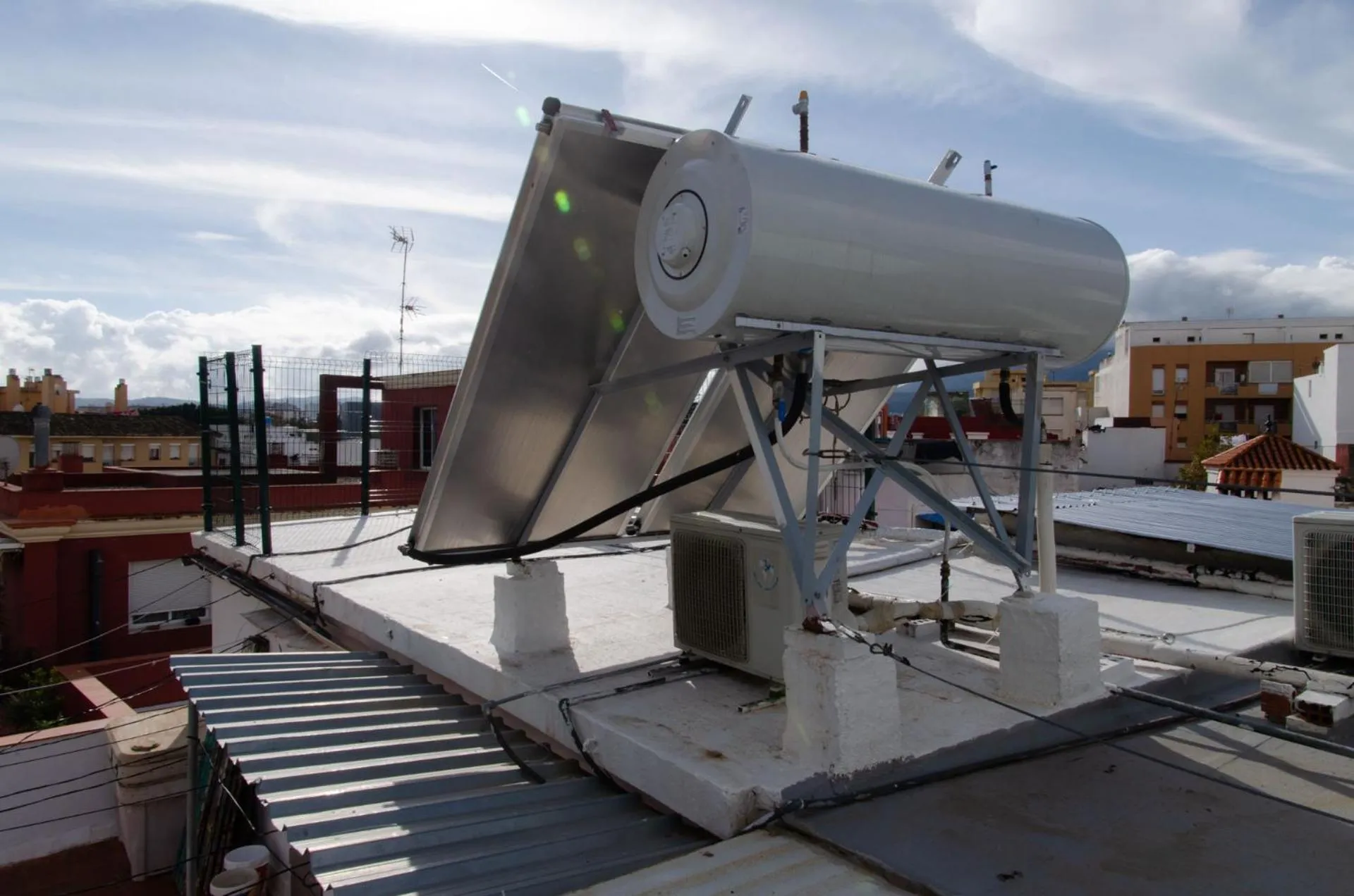 Area and facilities in Hospedaje Lisboa Algeciras P Ca 0214 y A Ca 0232