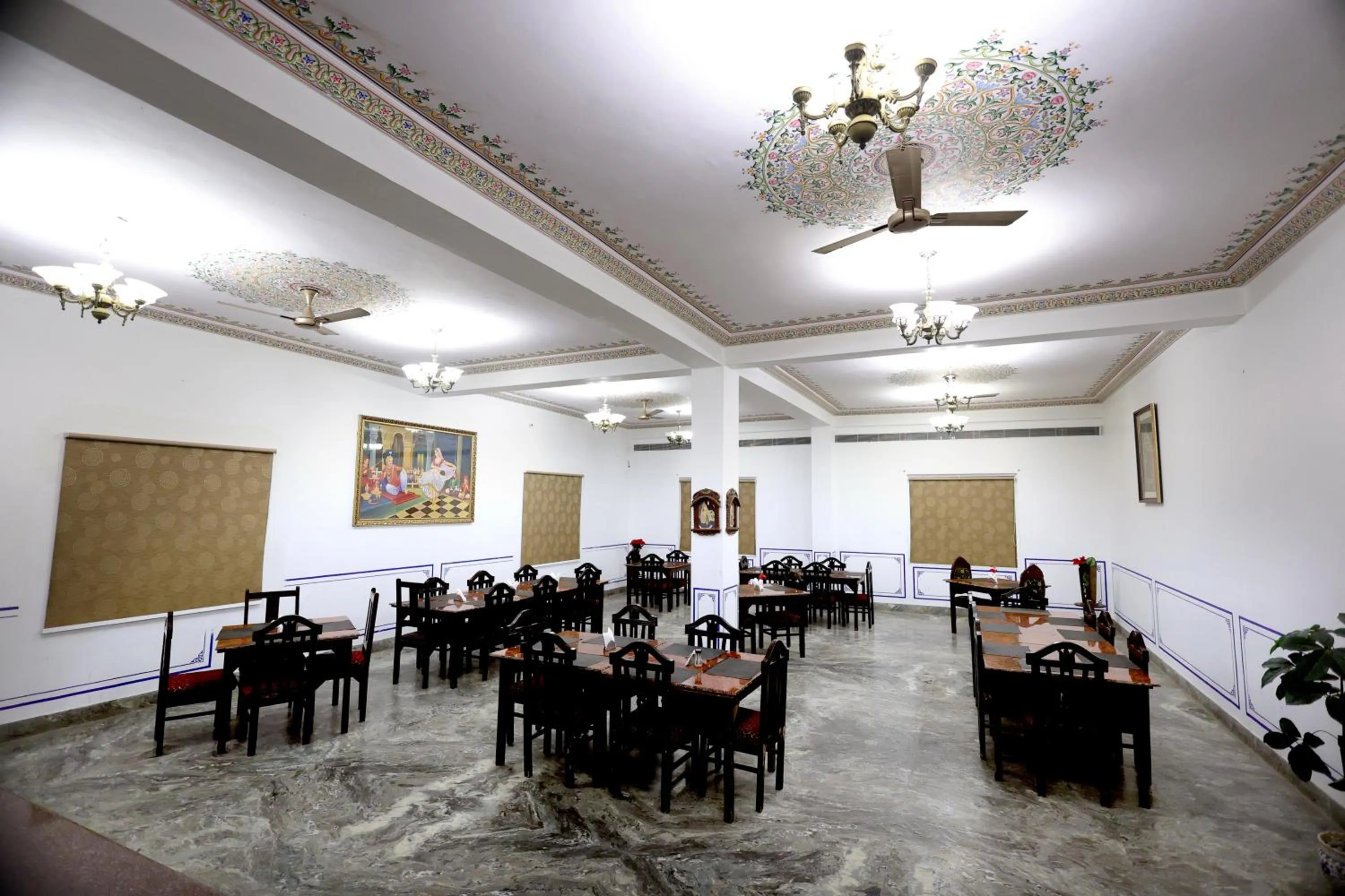 Restaurant/places to eat in Satyam Palace Resort