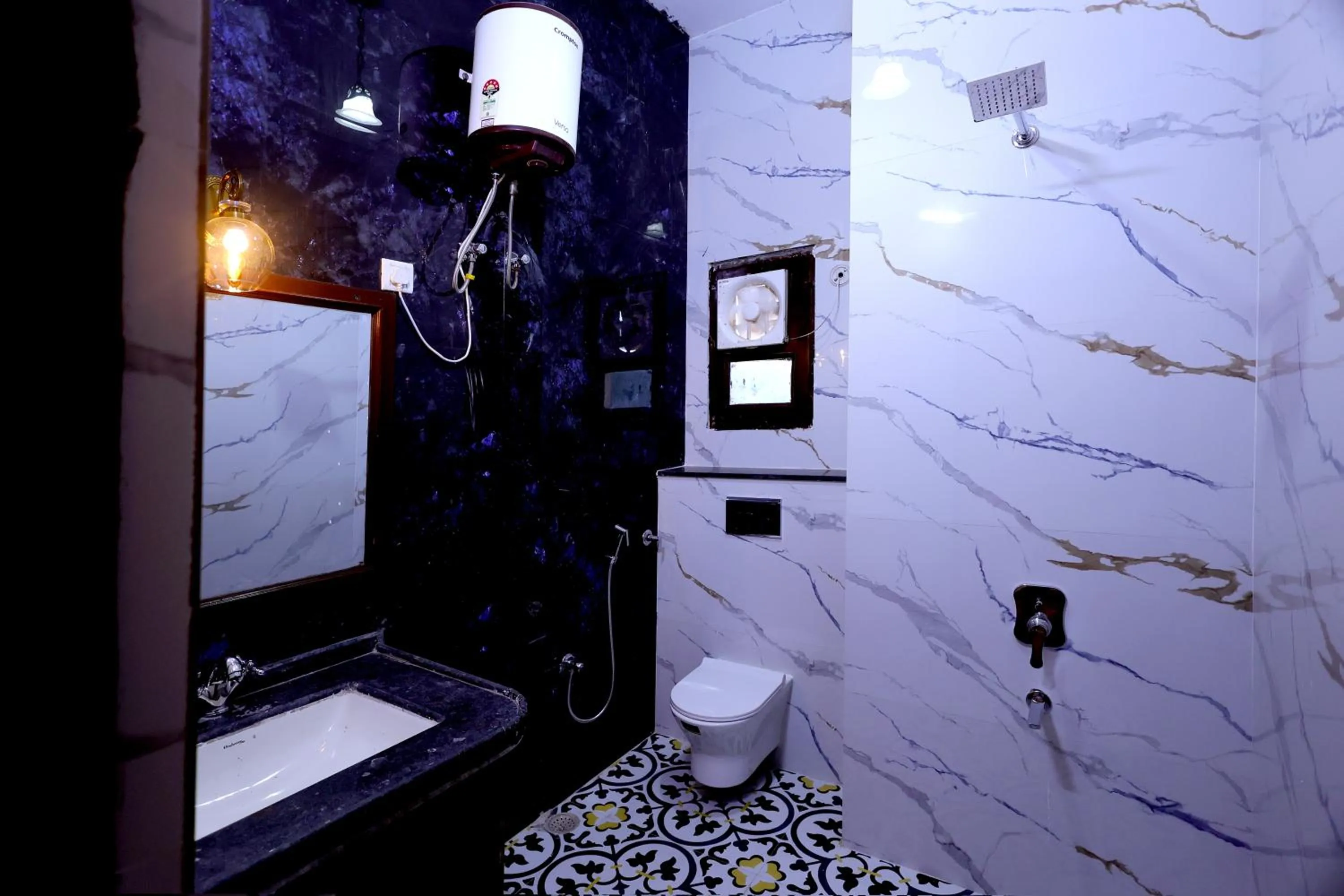 Bathroom in Satyam Palace Resort