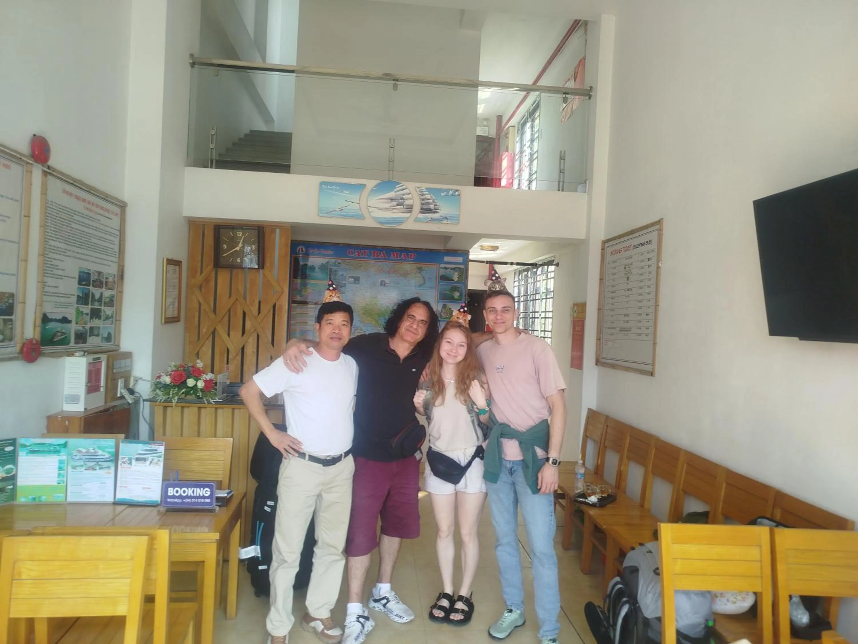 Cat Ba Valentine HOTEL