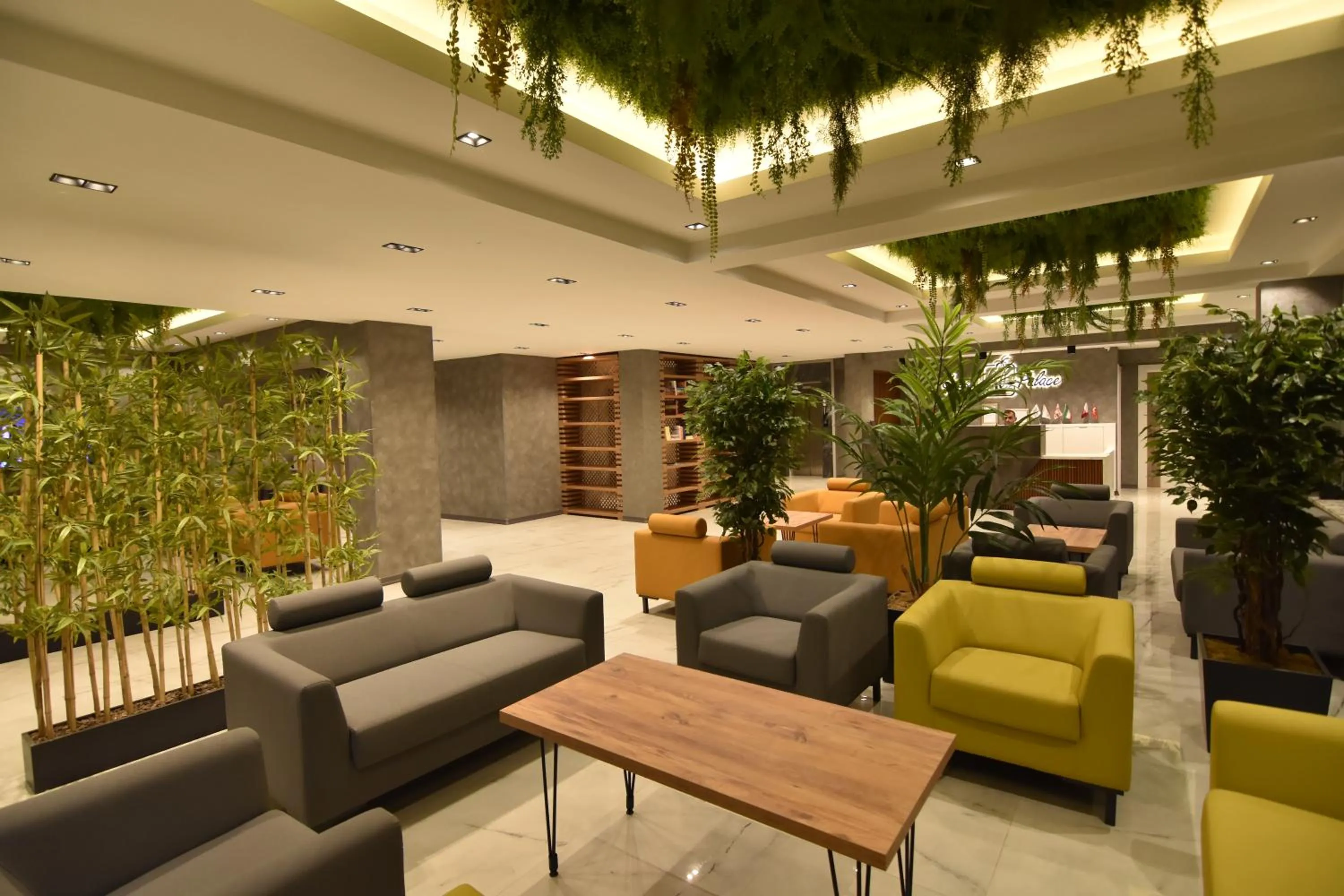 Green Palace Suite Hotel