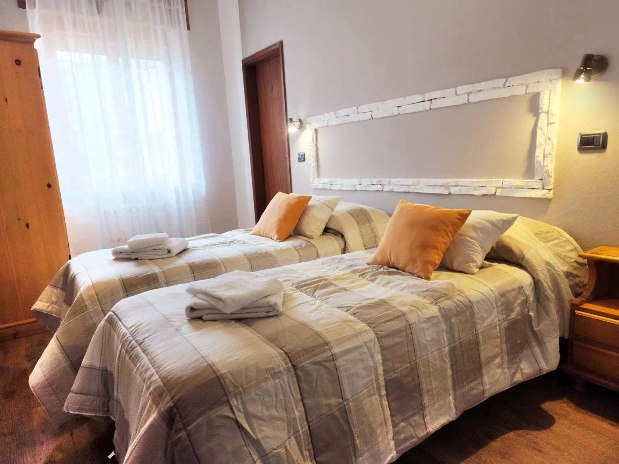 Photo of the whole room, Bed in Locanda Romana