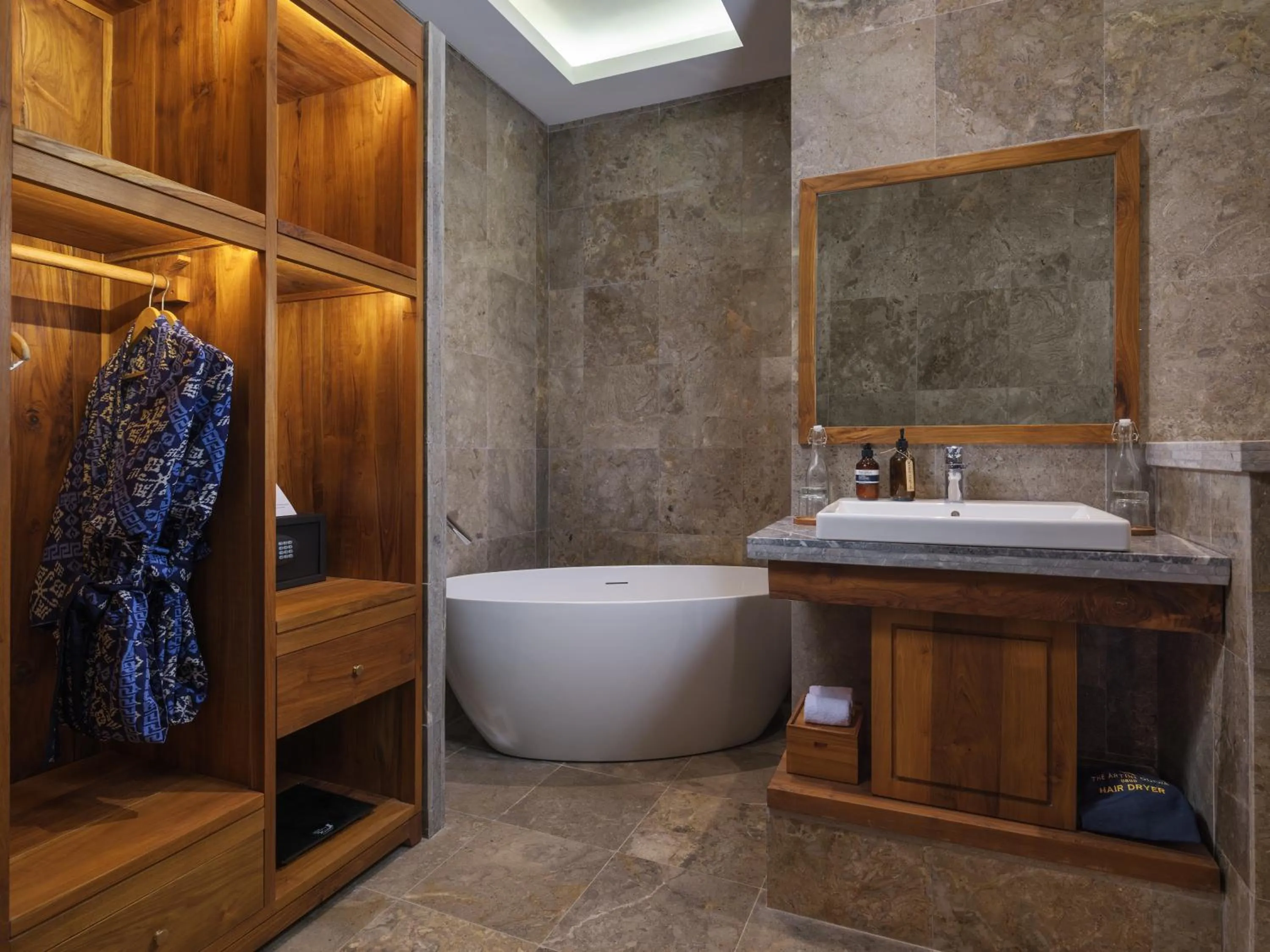 Bathroom in The Artini Dijiwa Ubud