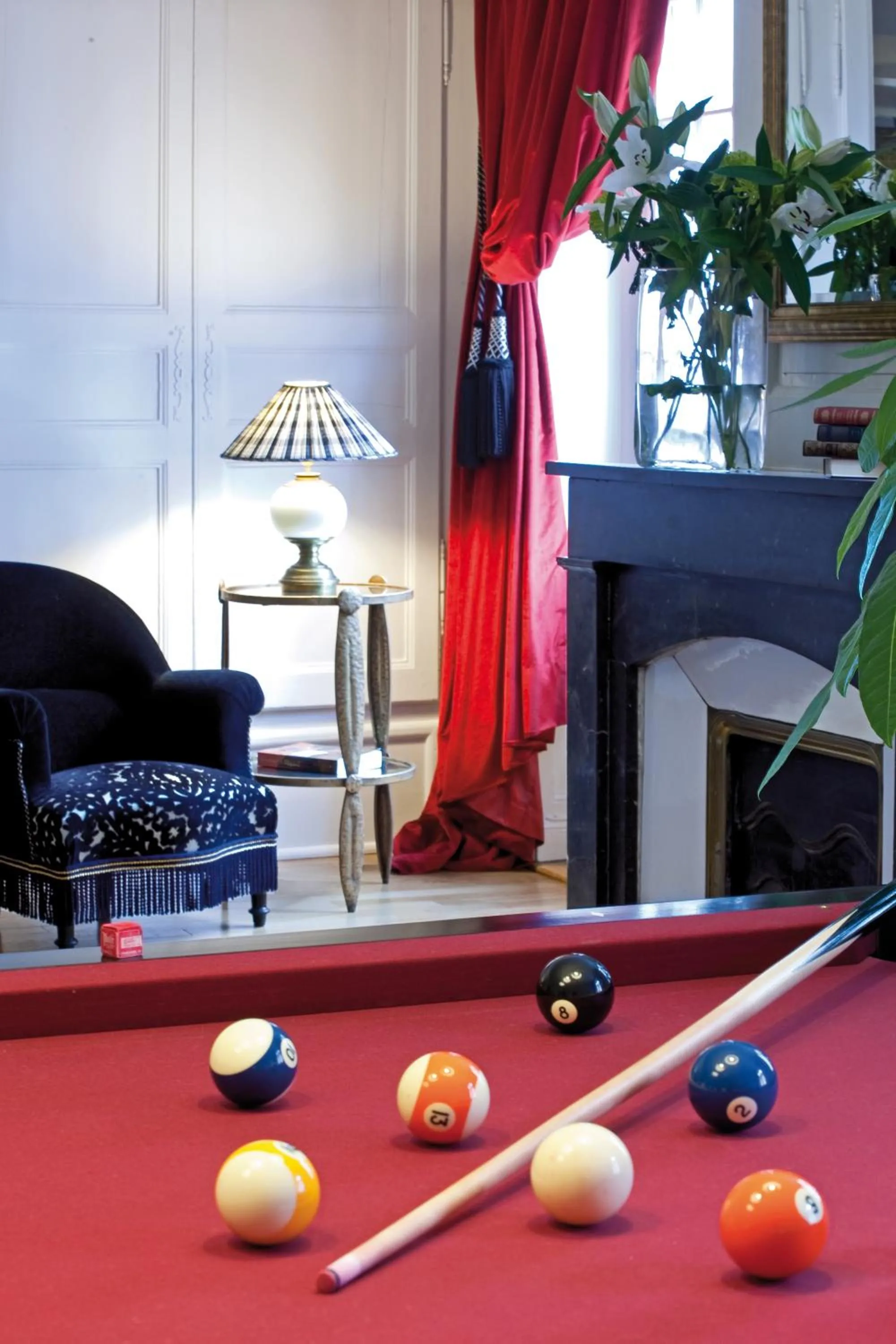 Billiard in Hôtel Le Griffon d'Or