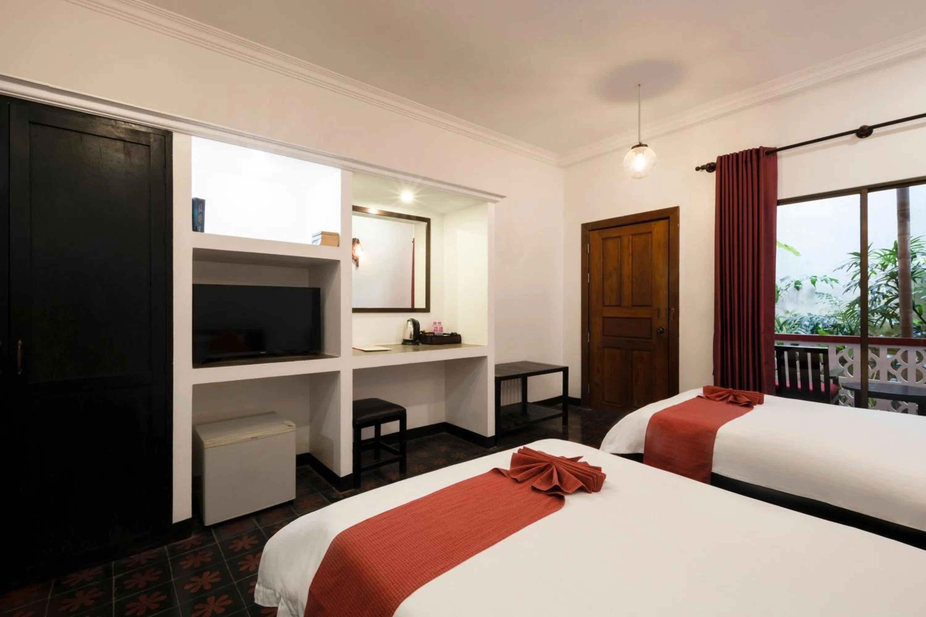 TV and multimedia, Bed in La Niche D'angkor Boutique Hotel