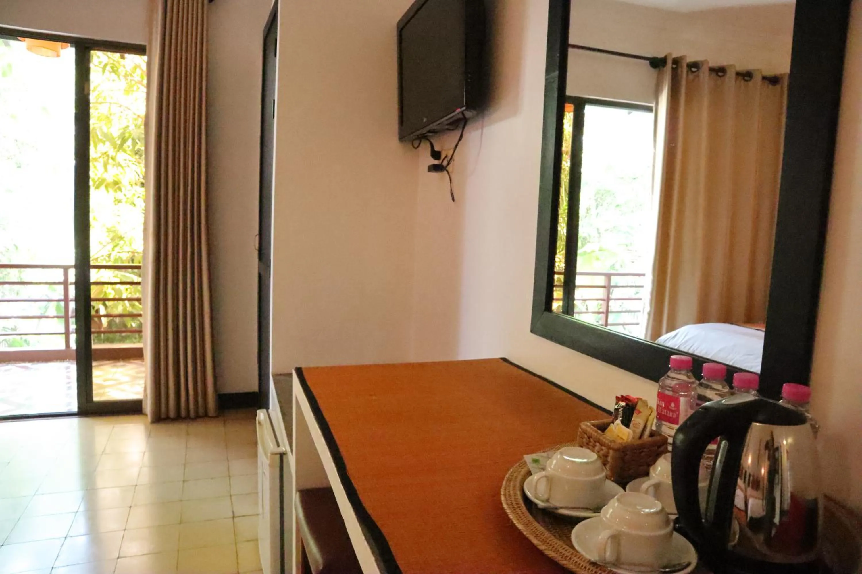 Coffee/tea facilities in La Niche D'angkor Boutique Hotel