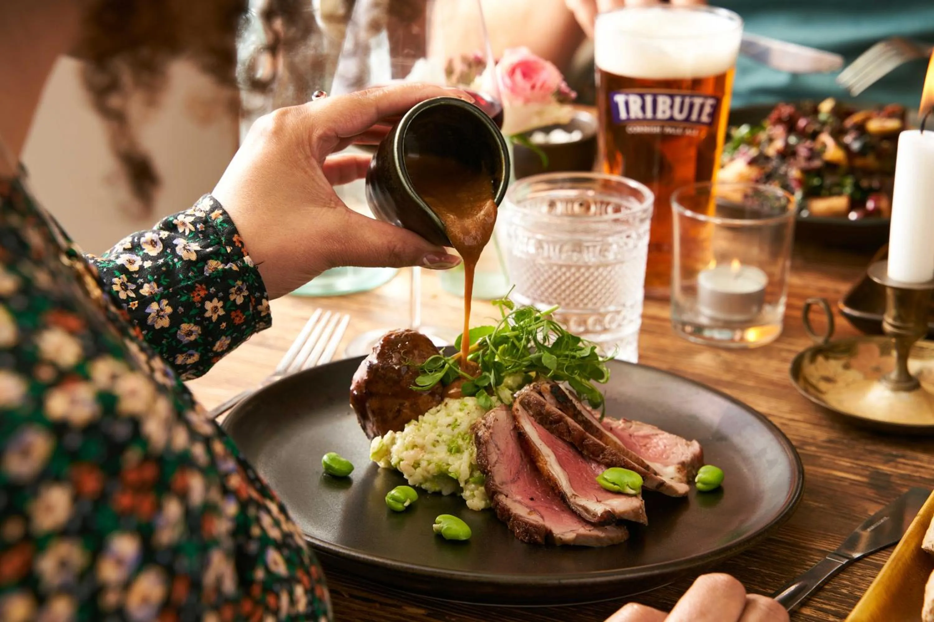 Food and drinks in Pier House