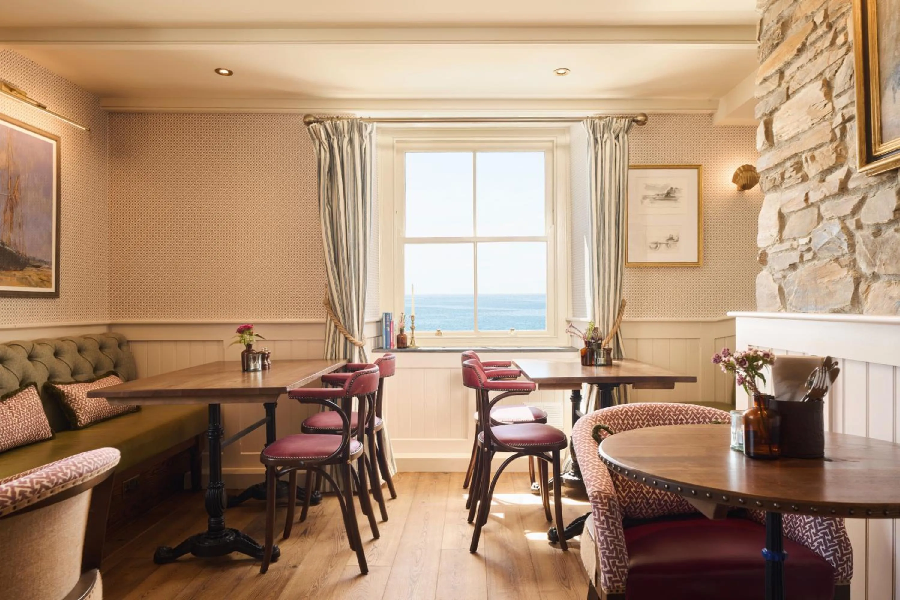 Dining area in Pier House