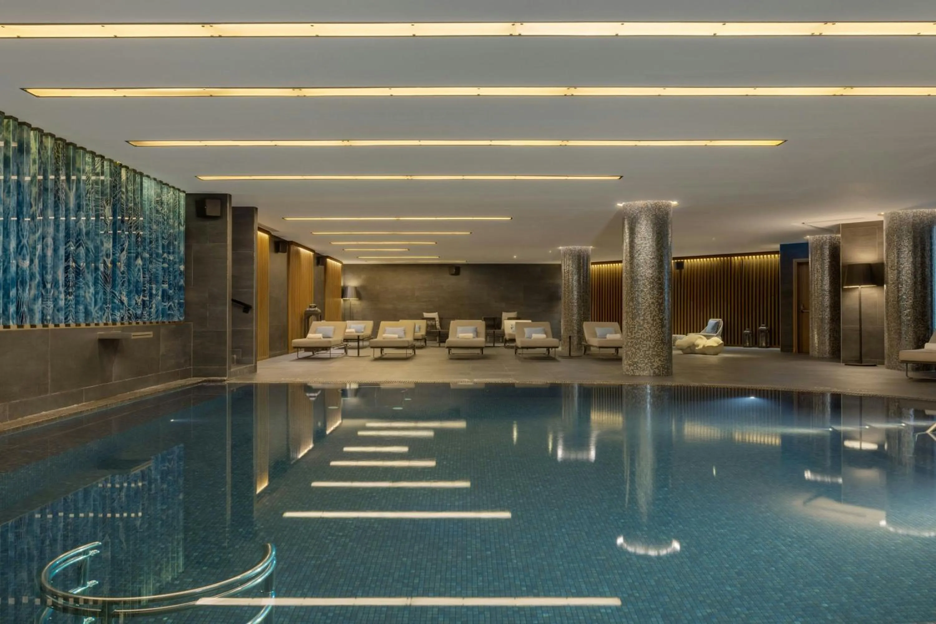 Swimming pool in Sheraton Grand Tbilisi Metechi Palace