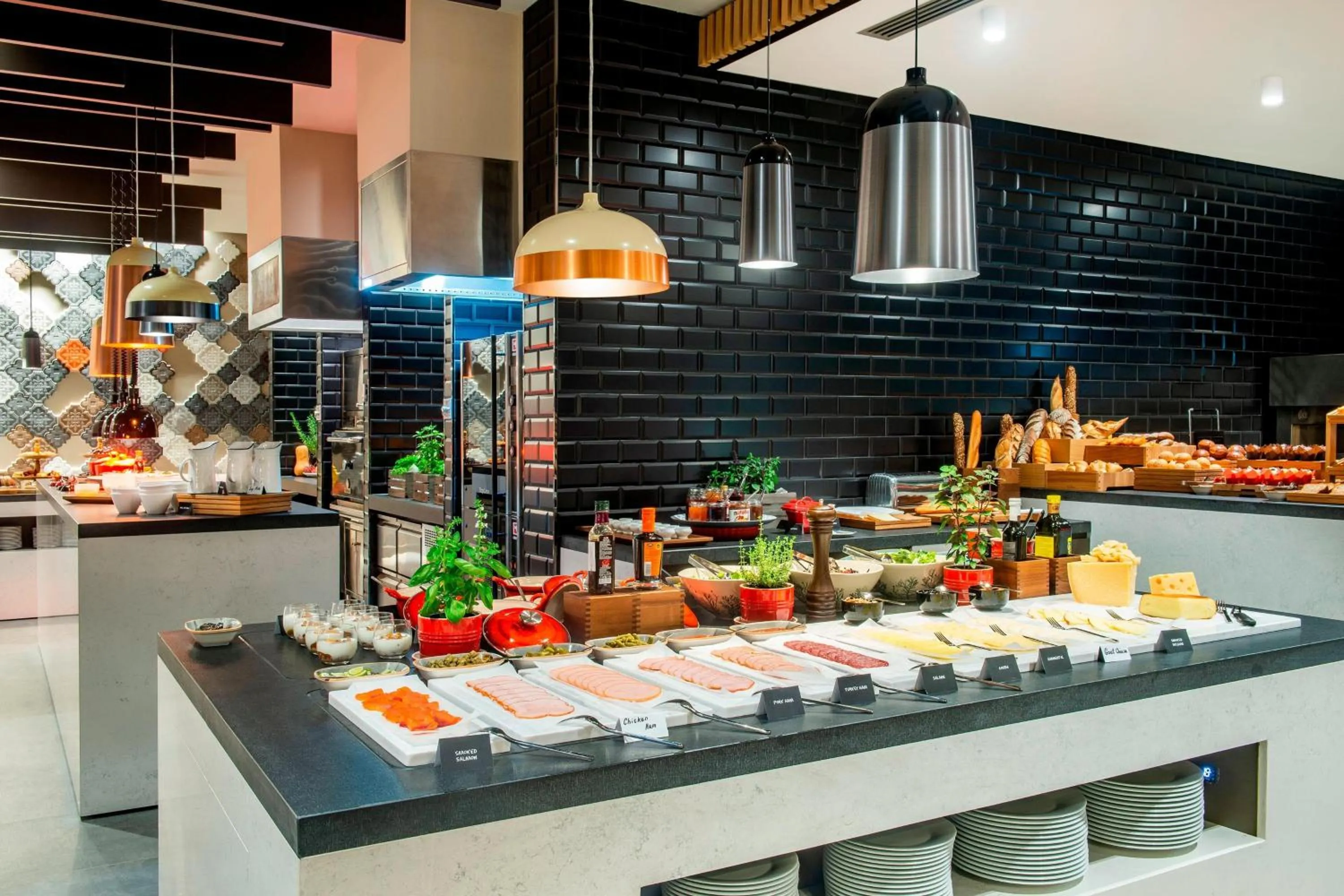 Breakfast in Sheraton Grand Tbilisi Metechi Palace