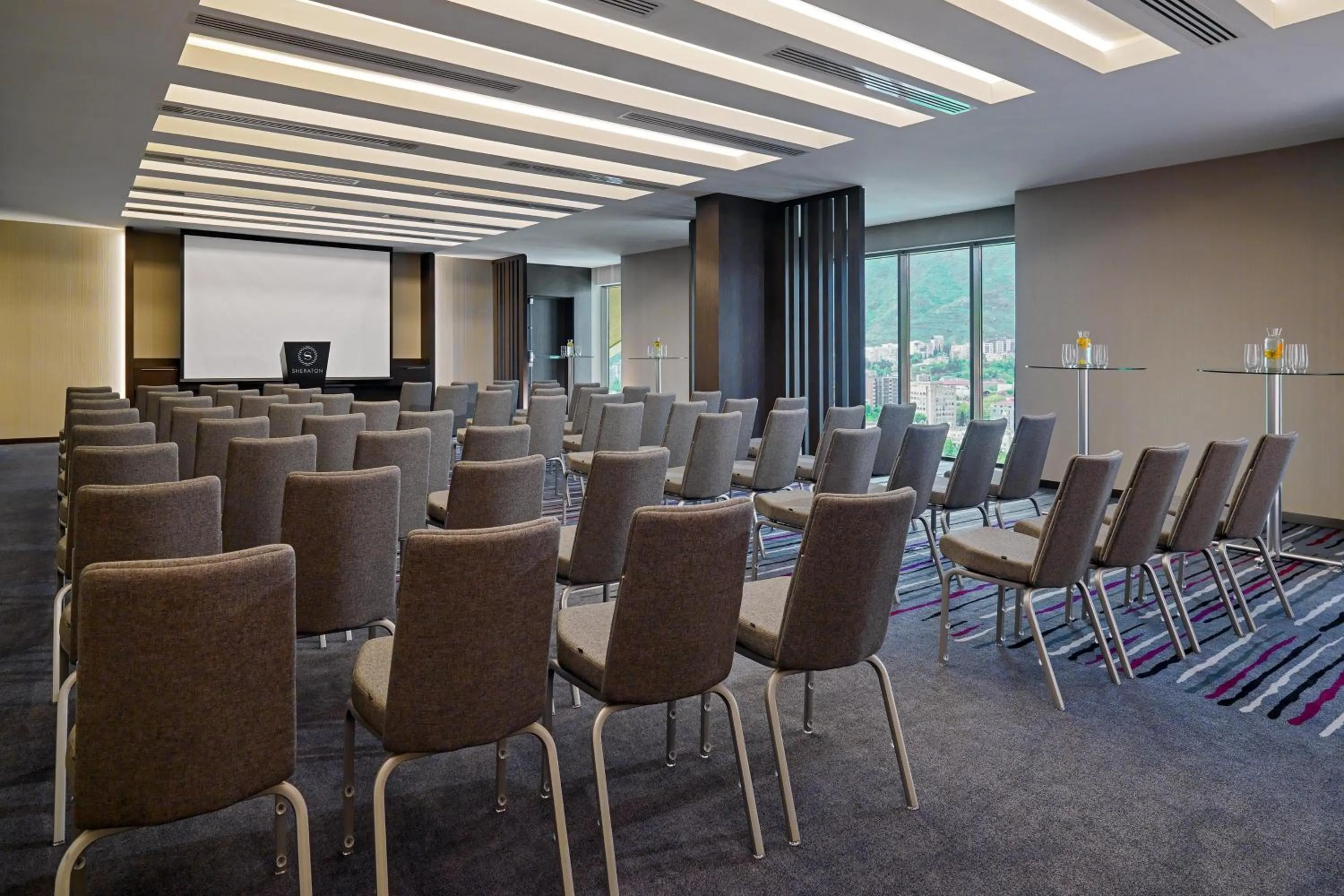 Meeting/conference room in Sheraton Grand Tbilisi Metechi Palace