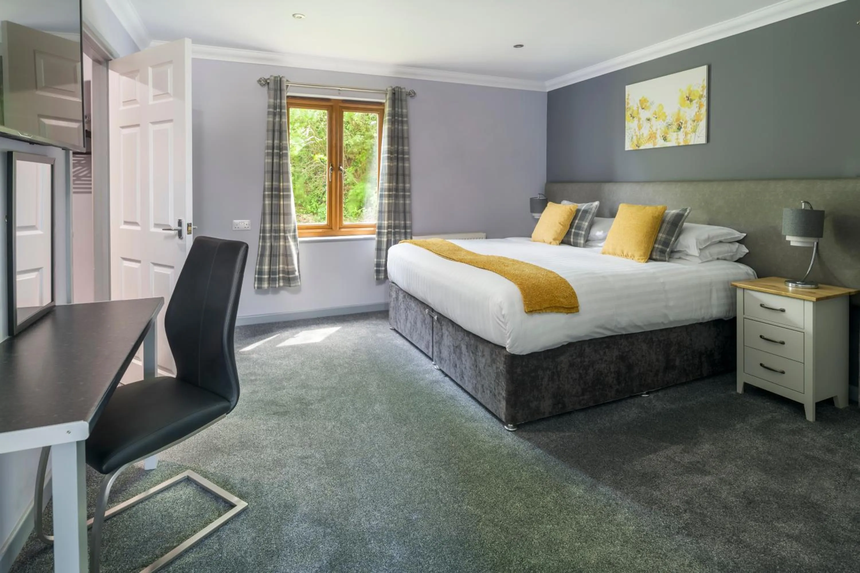 Photo of the whole room, Bed in Trethorne Hotel & Golf Club