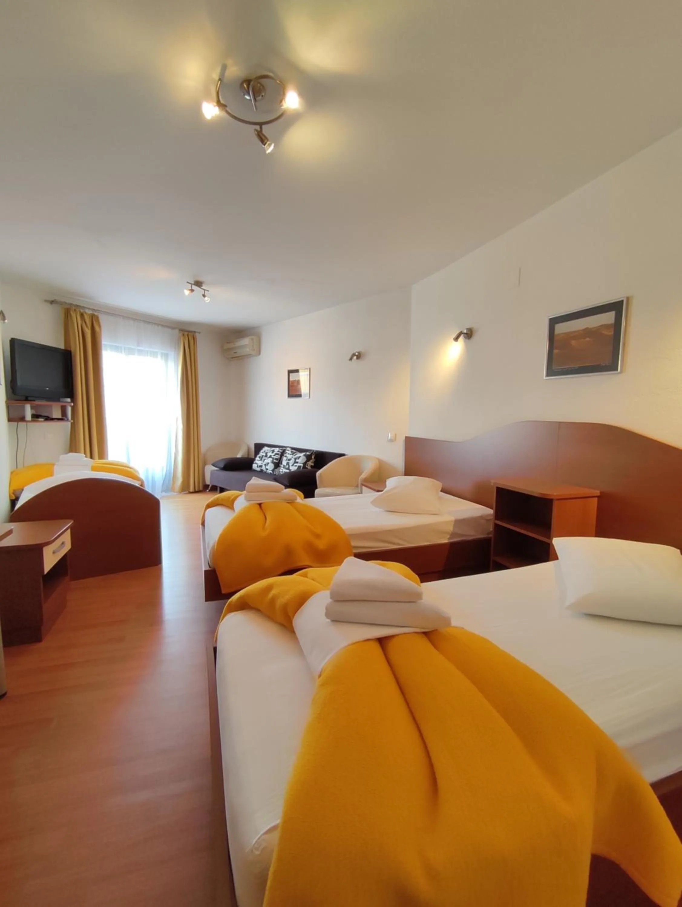 Photo of the whole room, Bed in Hotel Prvan