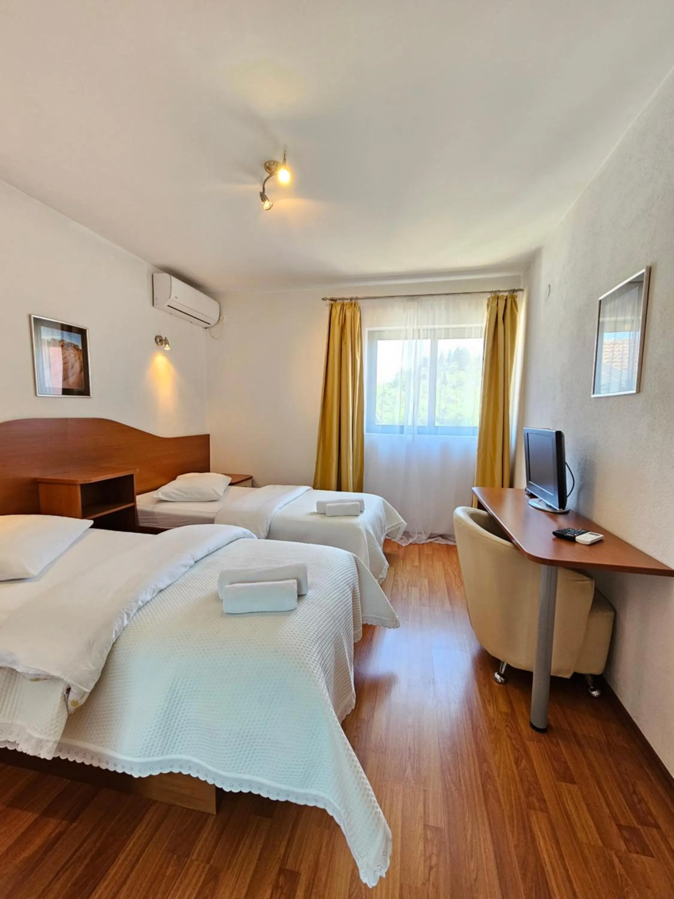 Bedroom, Bed in Hotel Prvan