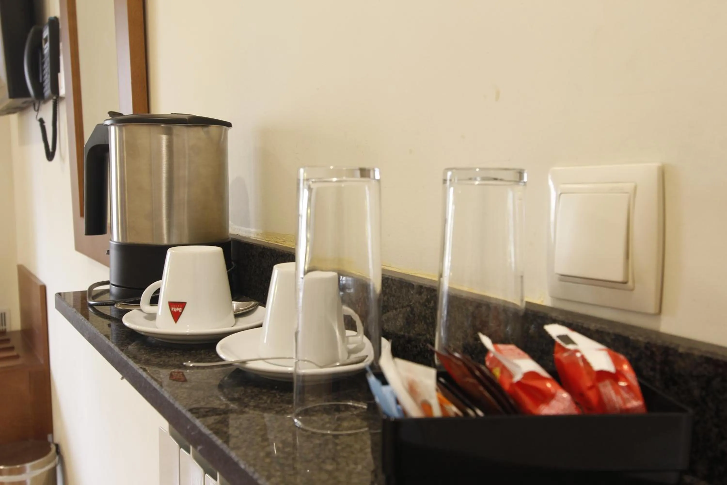 Coffee/tea facilities in Rincón de Gran Vía