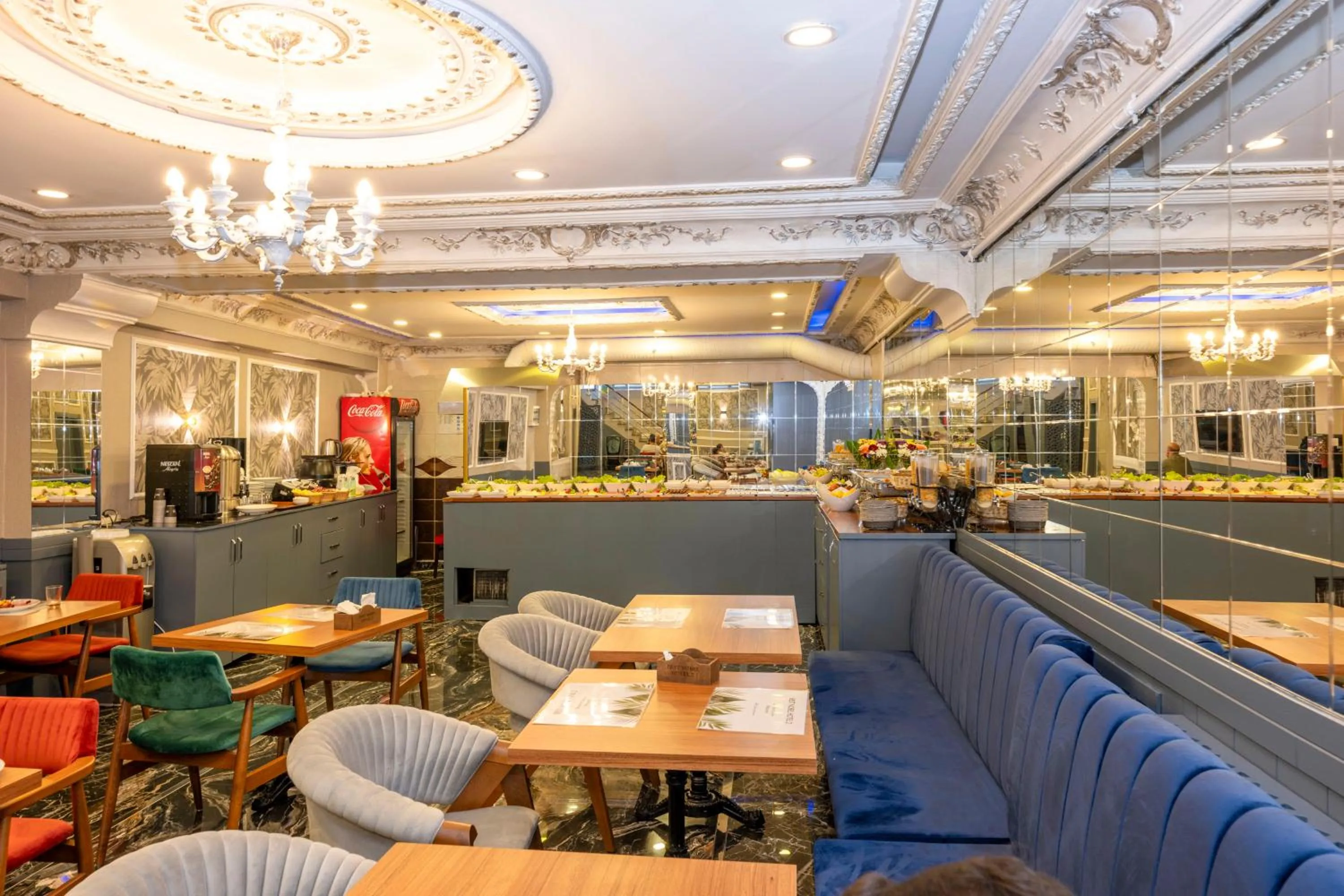 Restaurant/places to eat in Grand Best Nobel Hotel 2 İstanbul
