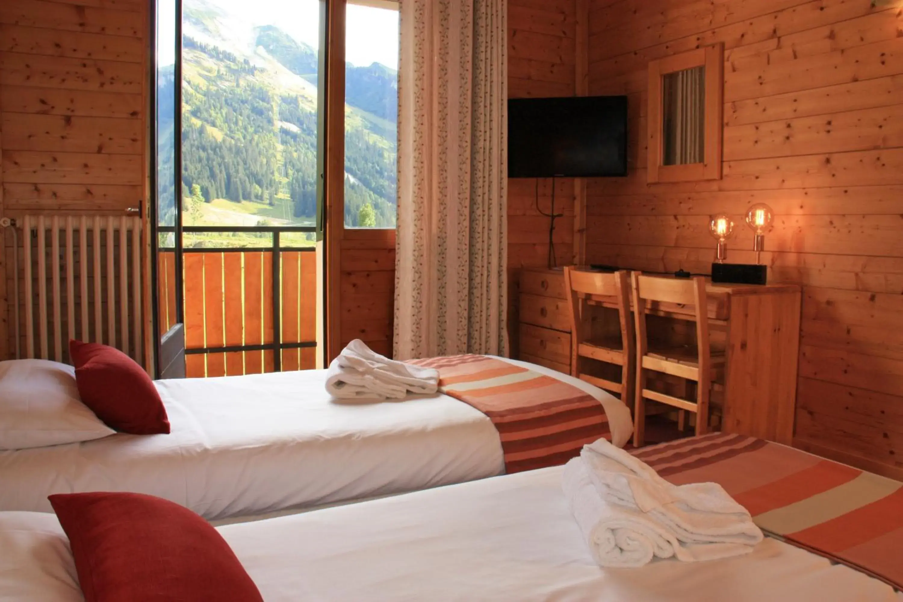 Twin Room in Azureva La Clusaz les Confins Twin Room in Azureva La Clusaz les Confins