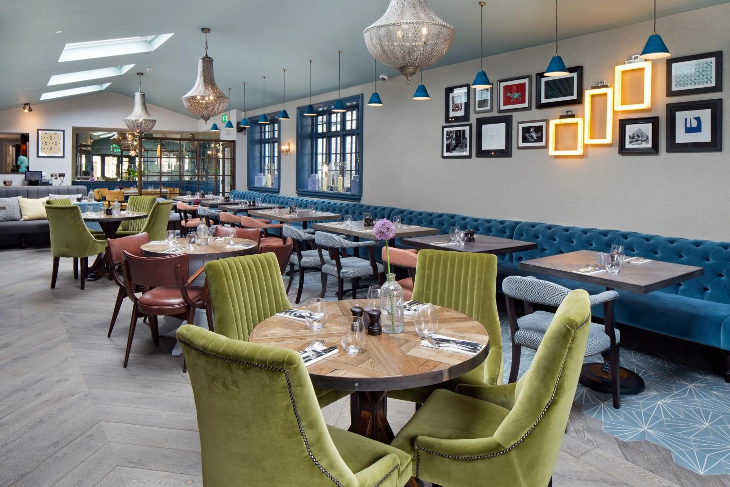 Restaurant/places to eat in The Sheep on Sheep Street Hotel