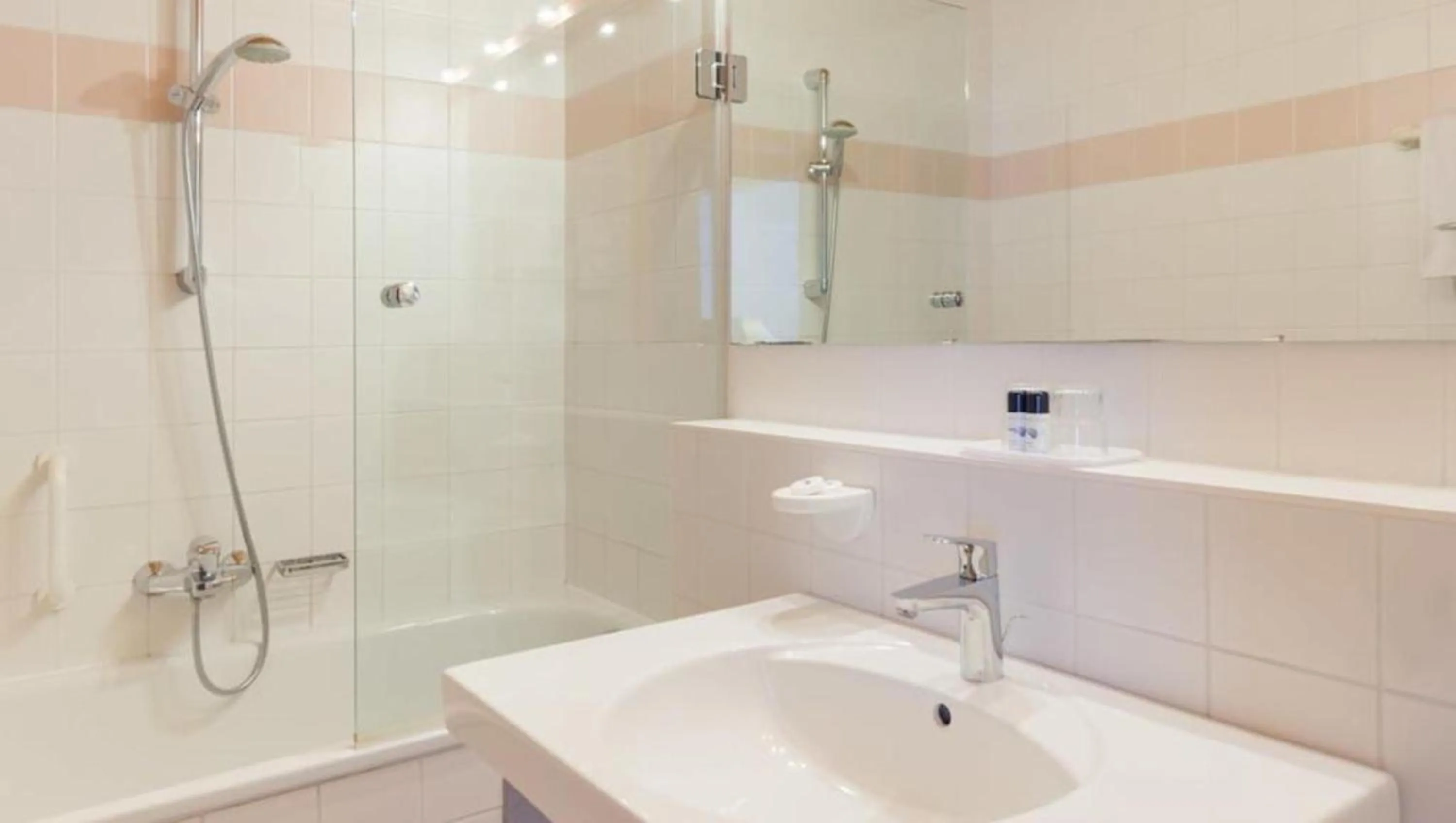 Bathroom in Hotel Krimmlerfälle