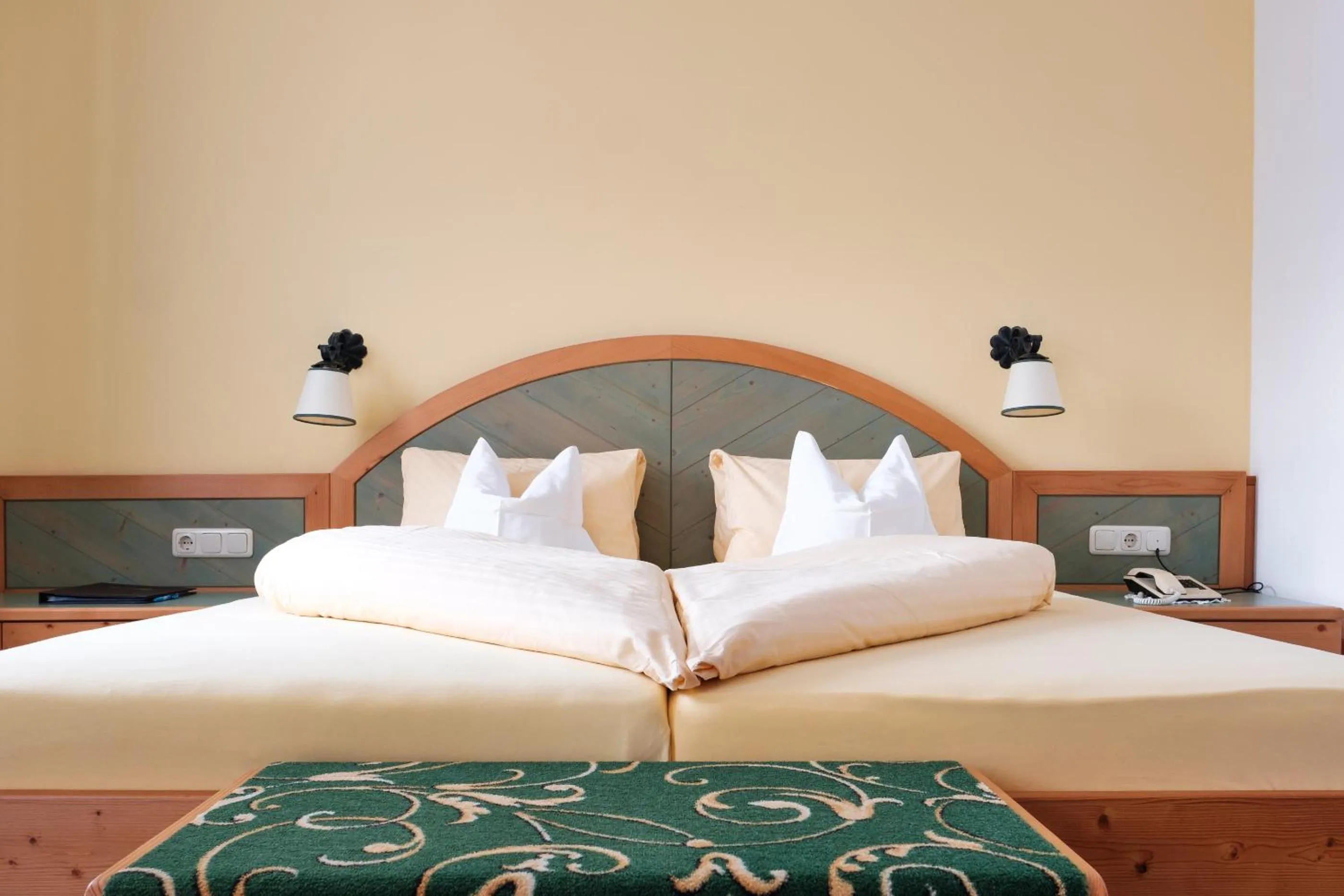 Bed in Hotel Krimmlerfälle