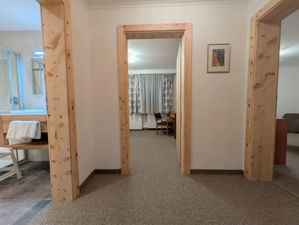 Photo of the whole room in Hotel Krimmlerfälle