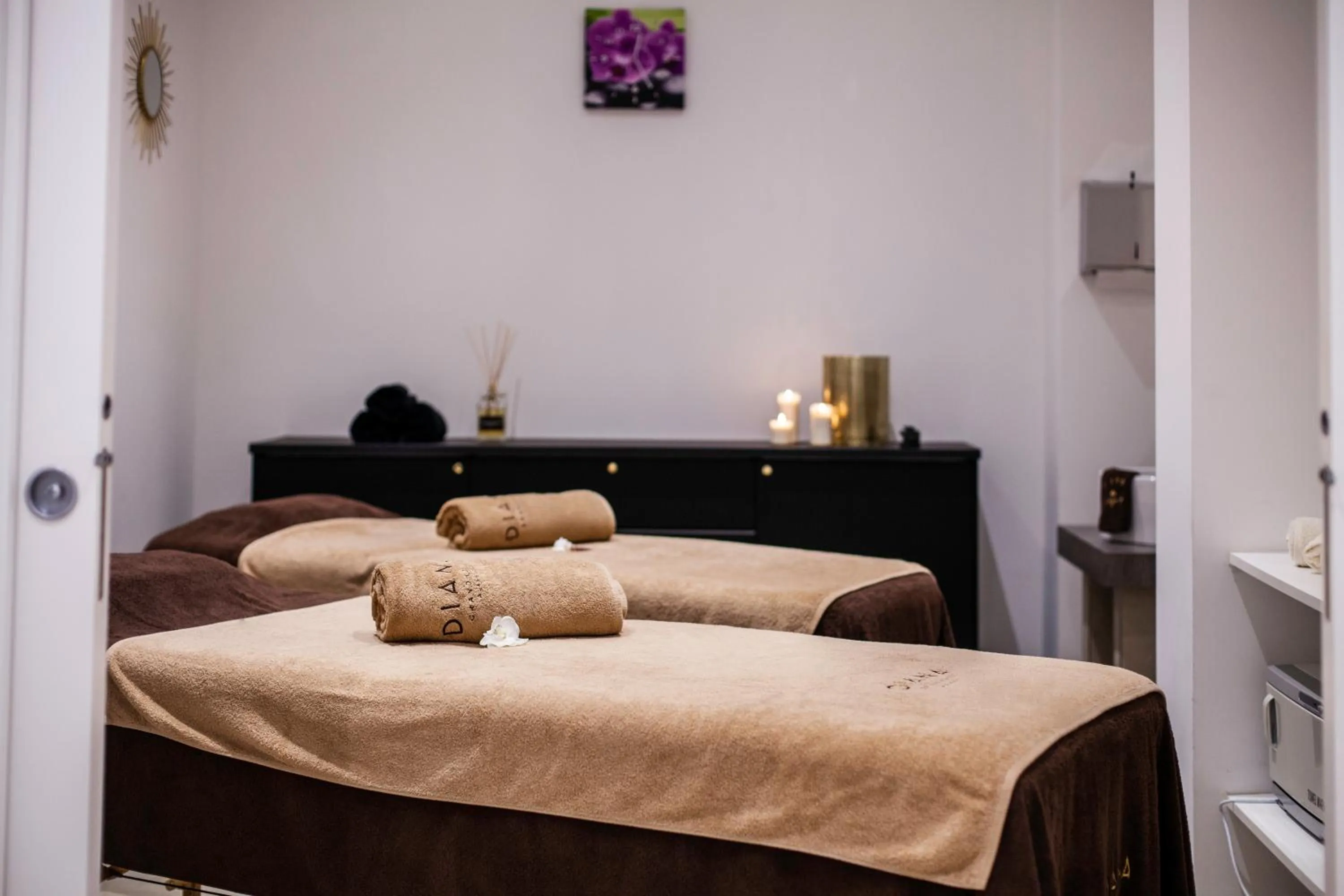 Massage, Bed in Diana Grand Hotel