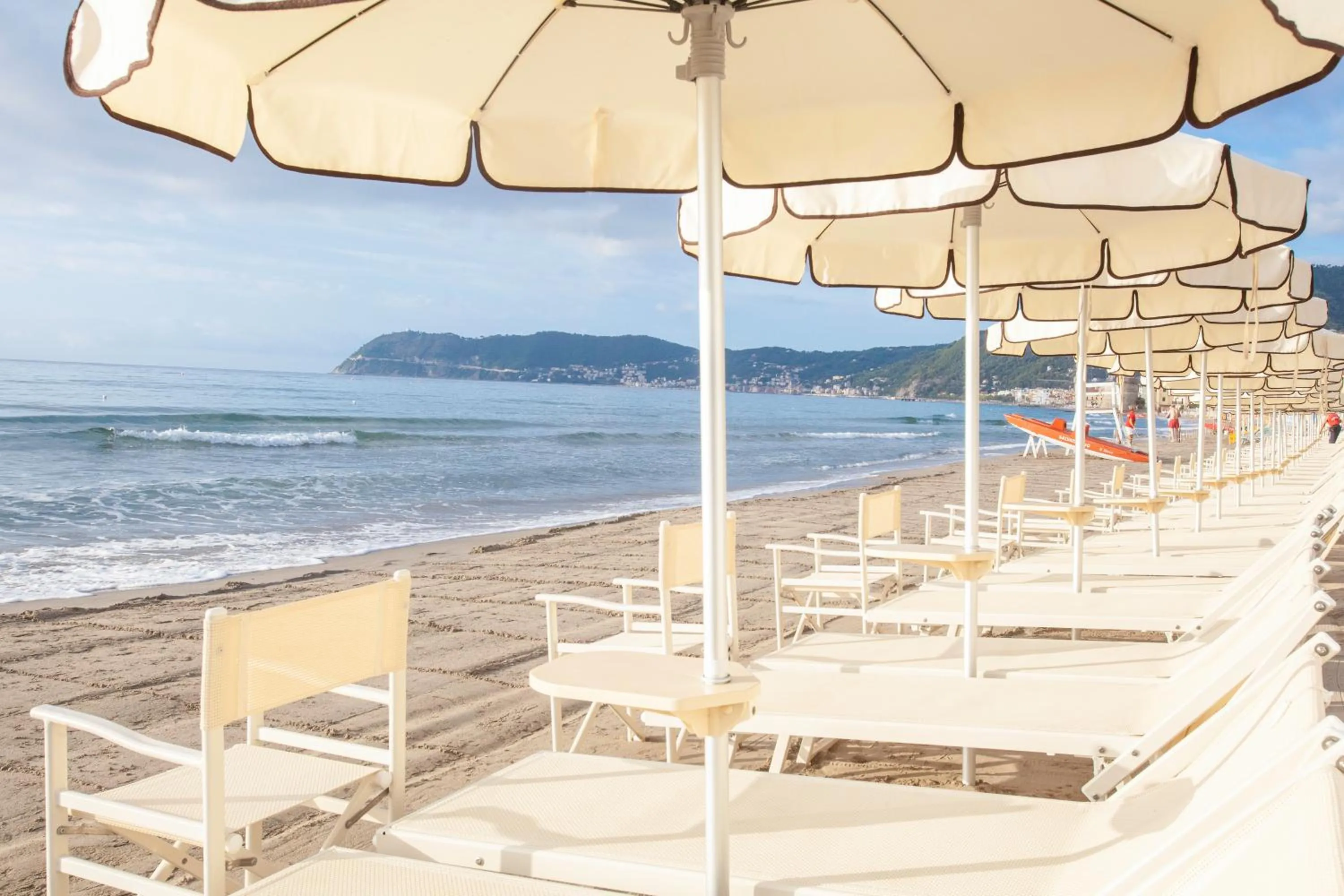 Beach in Diana Grand Hotel