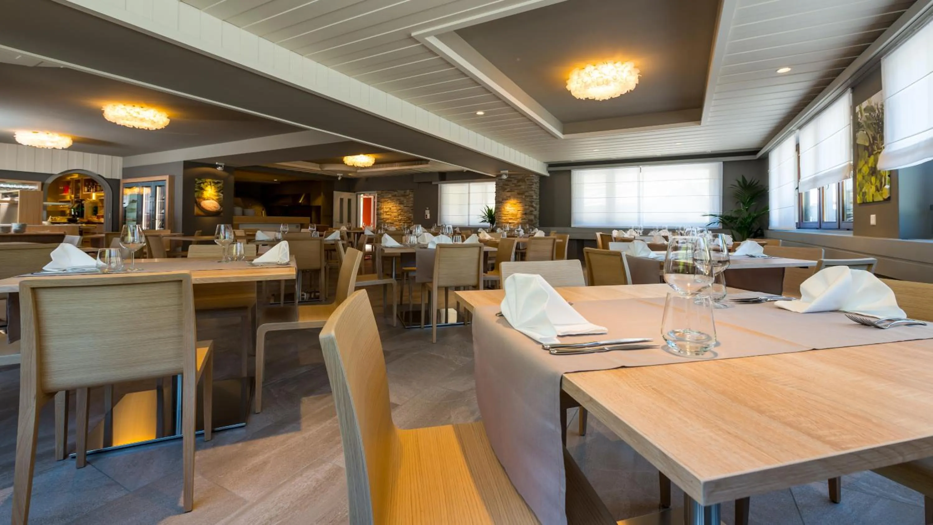 Restaurant/places to eat in Hotel-Restaurant Ackersand