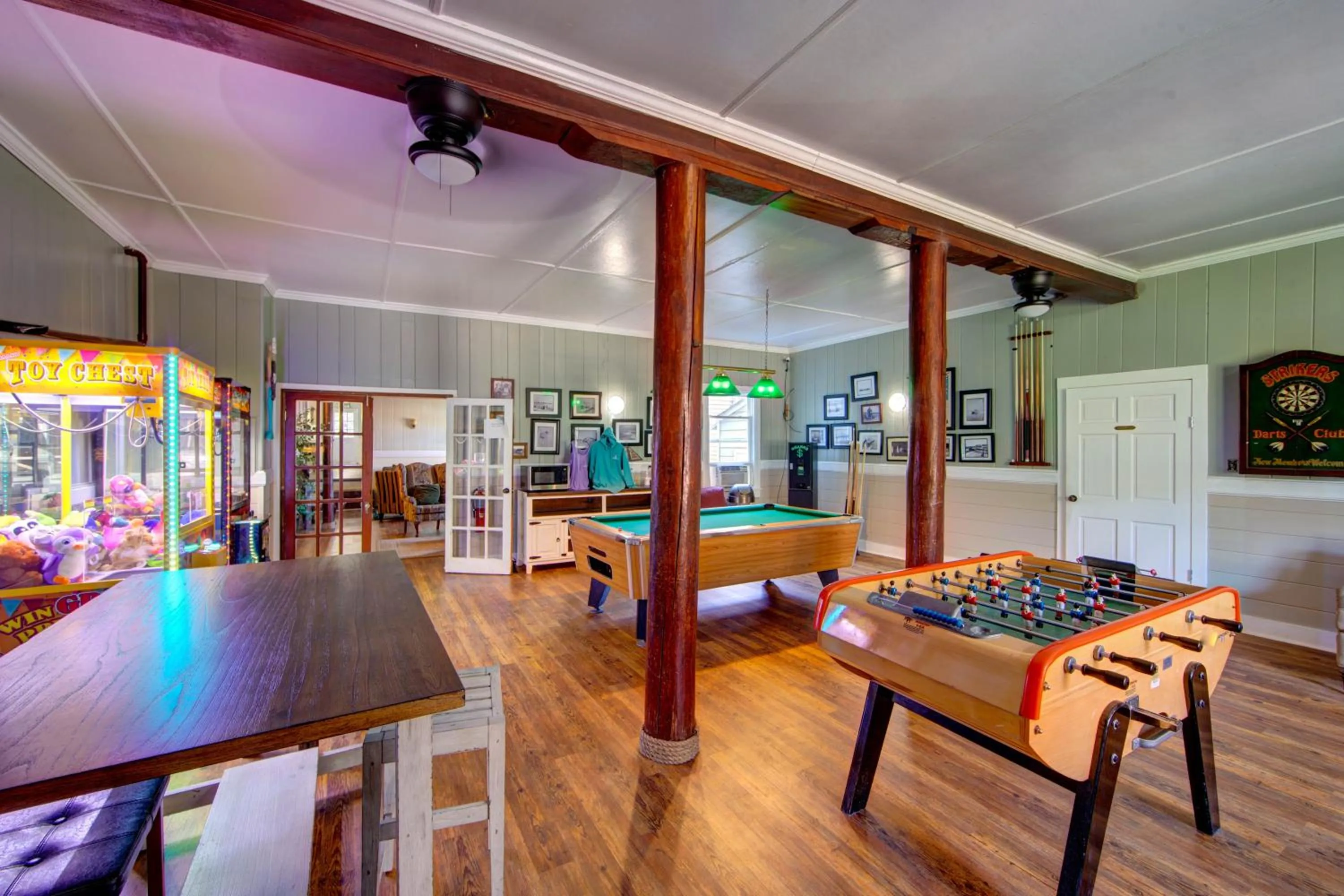 Activities in Blackbeard's Lodge