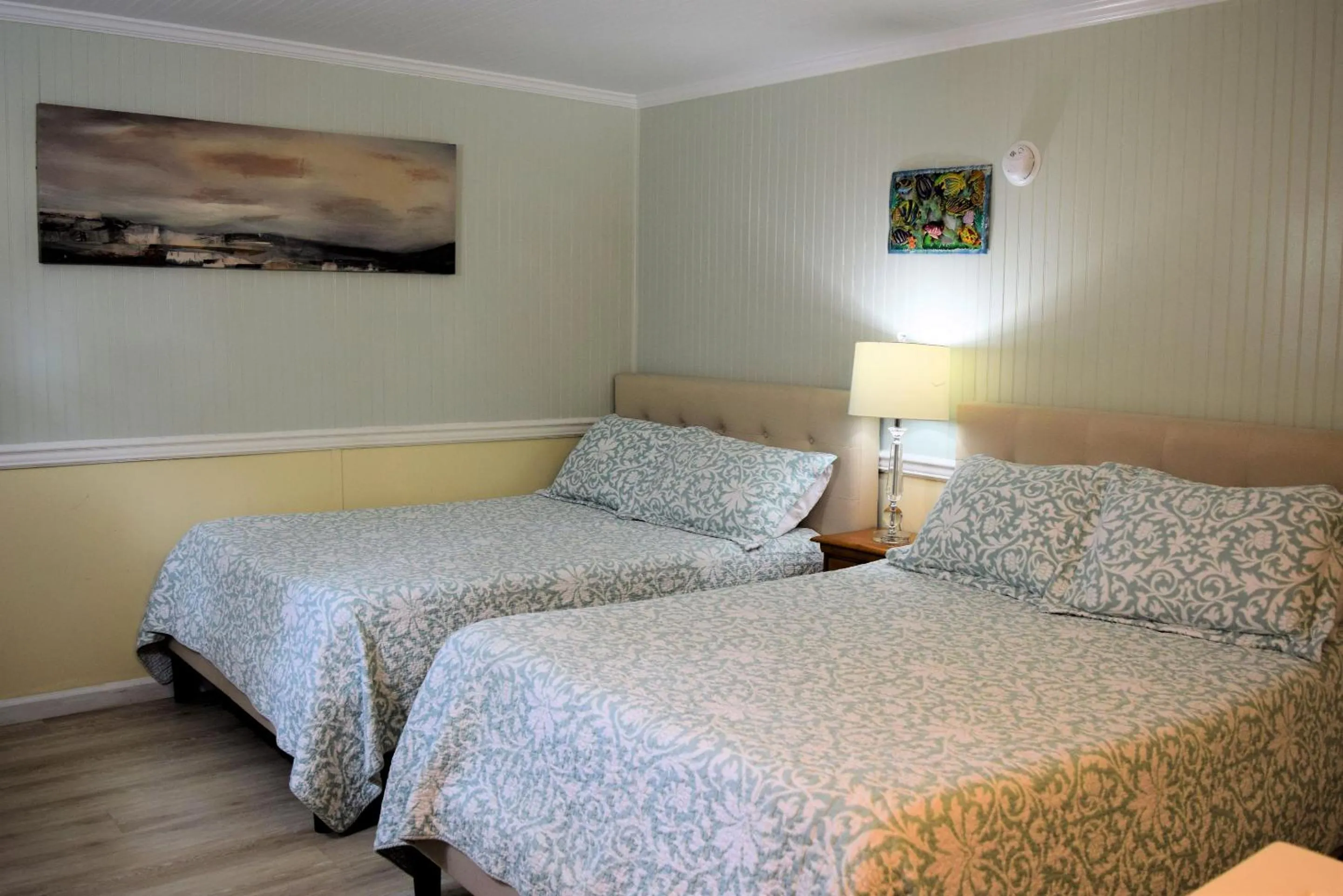 Bed in Blackbeard's Lodge