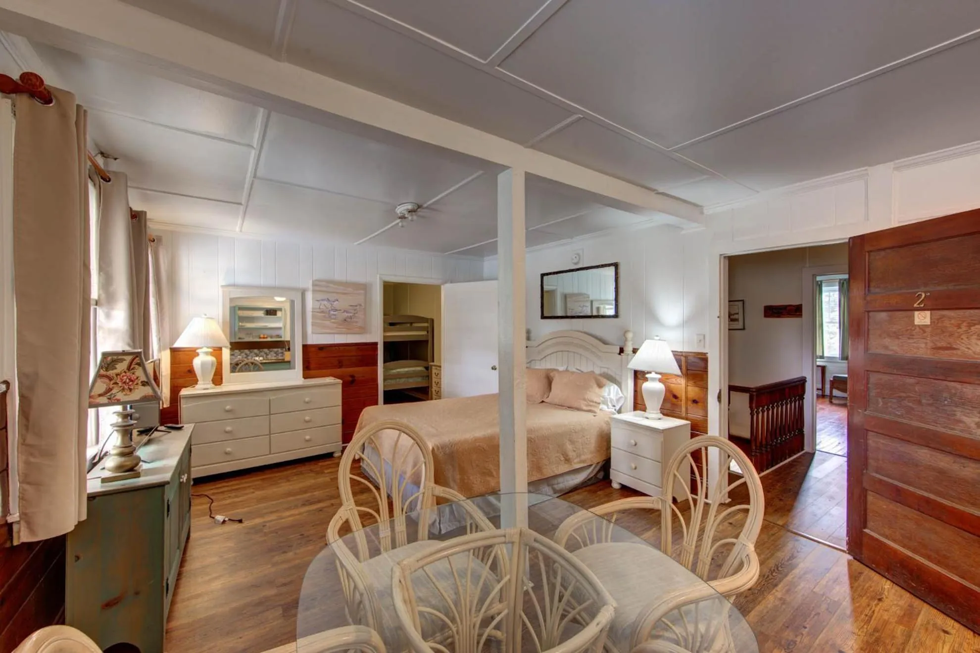 Bed in Blackbeard's Lodge