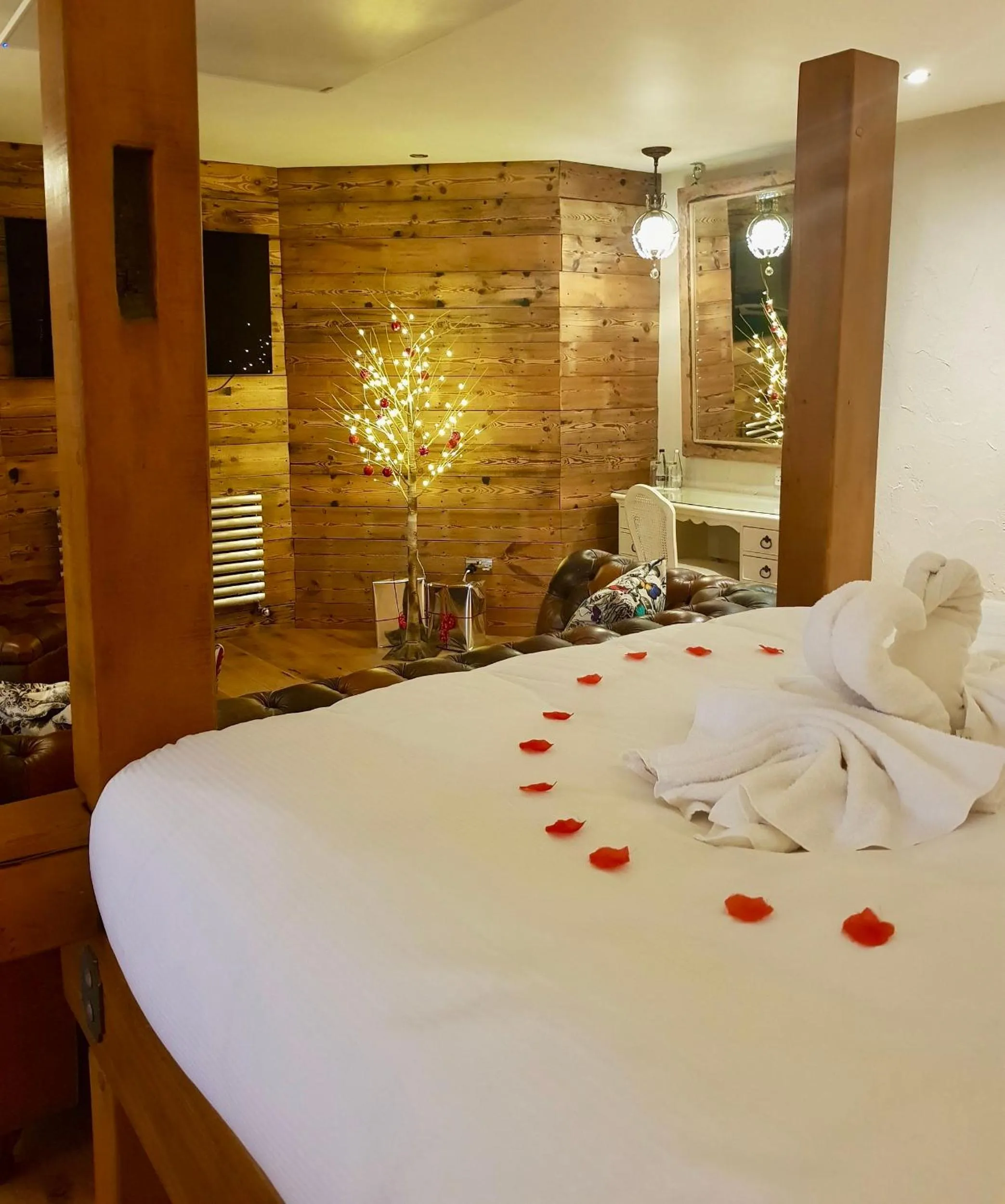 Bed in Lymestone Boutique Accommodation