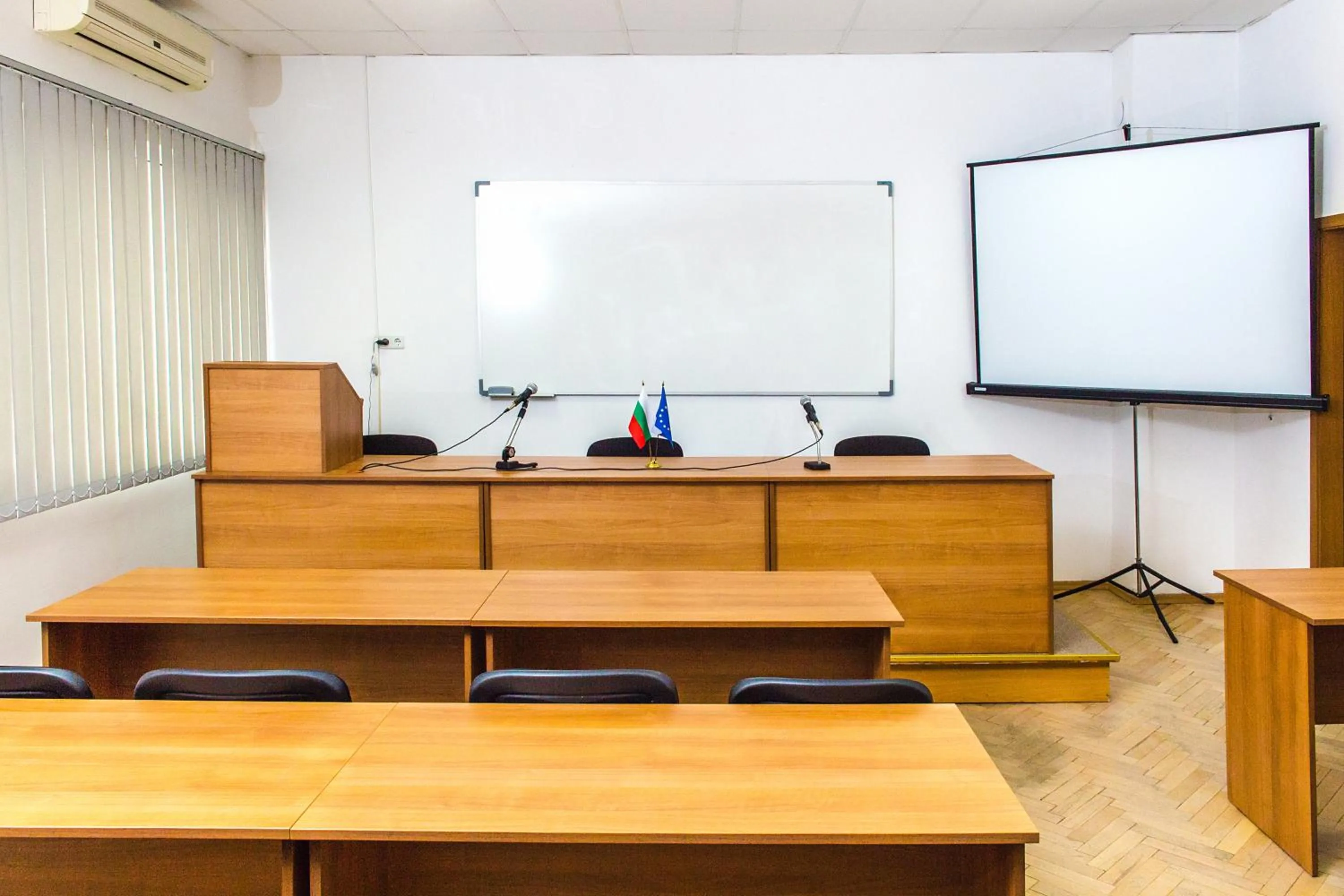 Meeting/conference room in Hotel Intelcoop