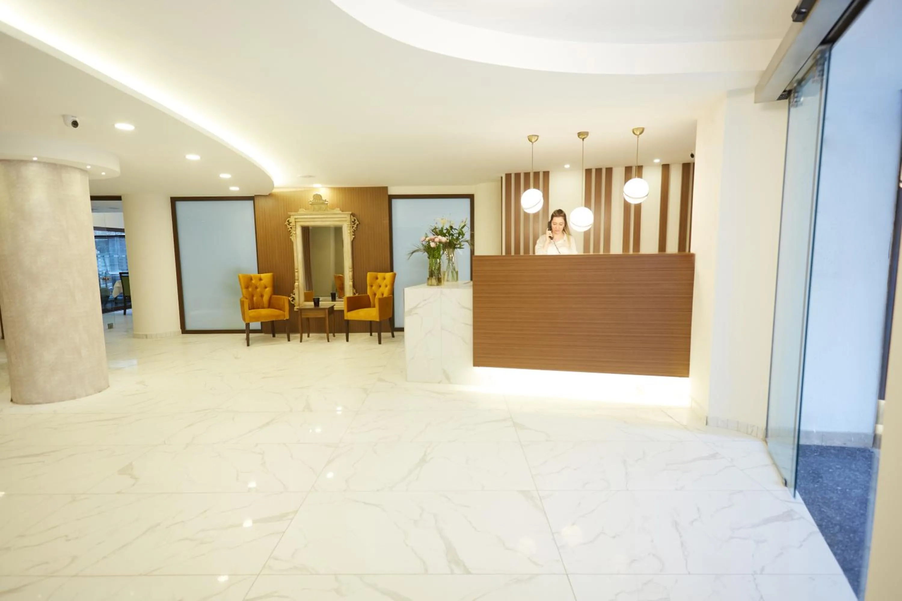 Lobby or reception in Mira Otel Alsancak