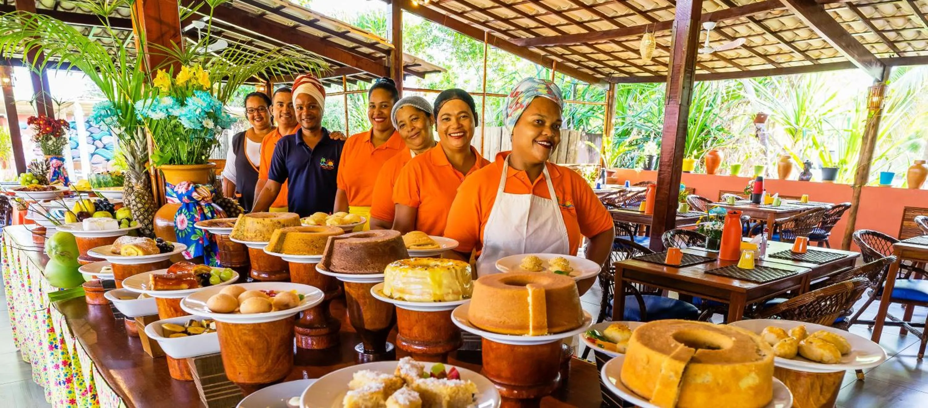 Staff in Pousada Praia das Ondas - Pé na areia