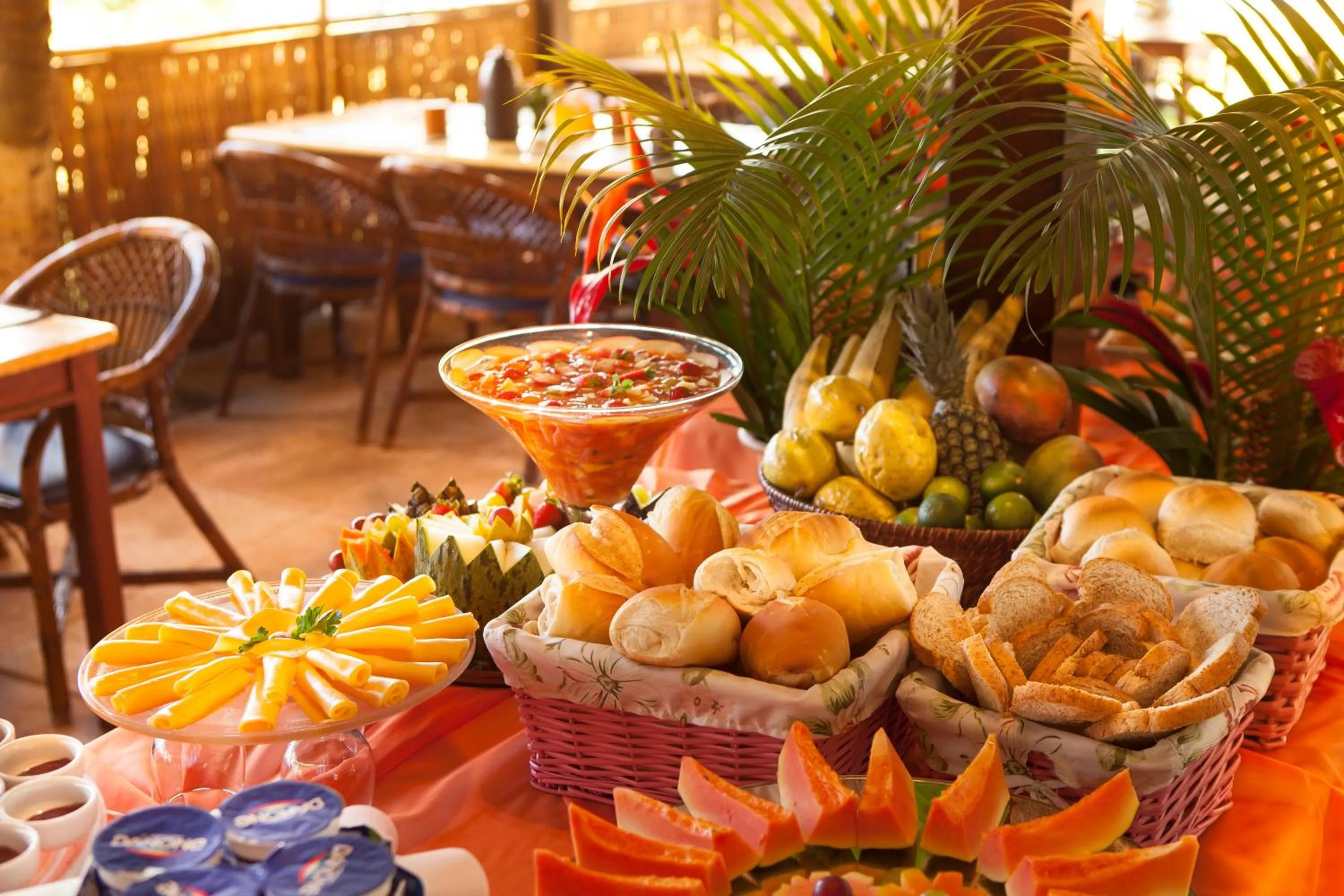 Food and drinks in Pousada Praia das Ondas - Pé na areia