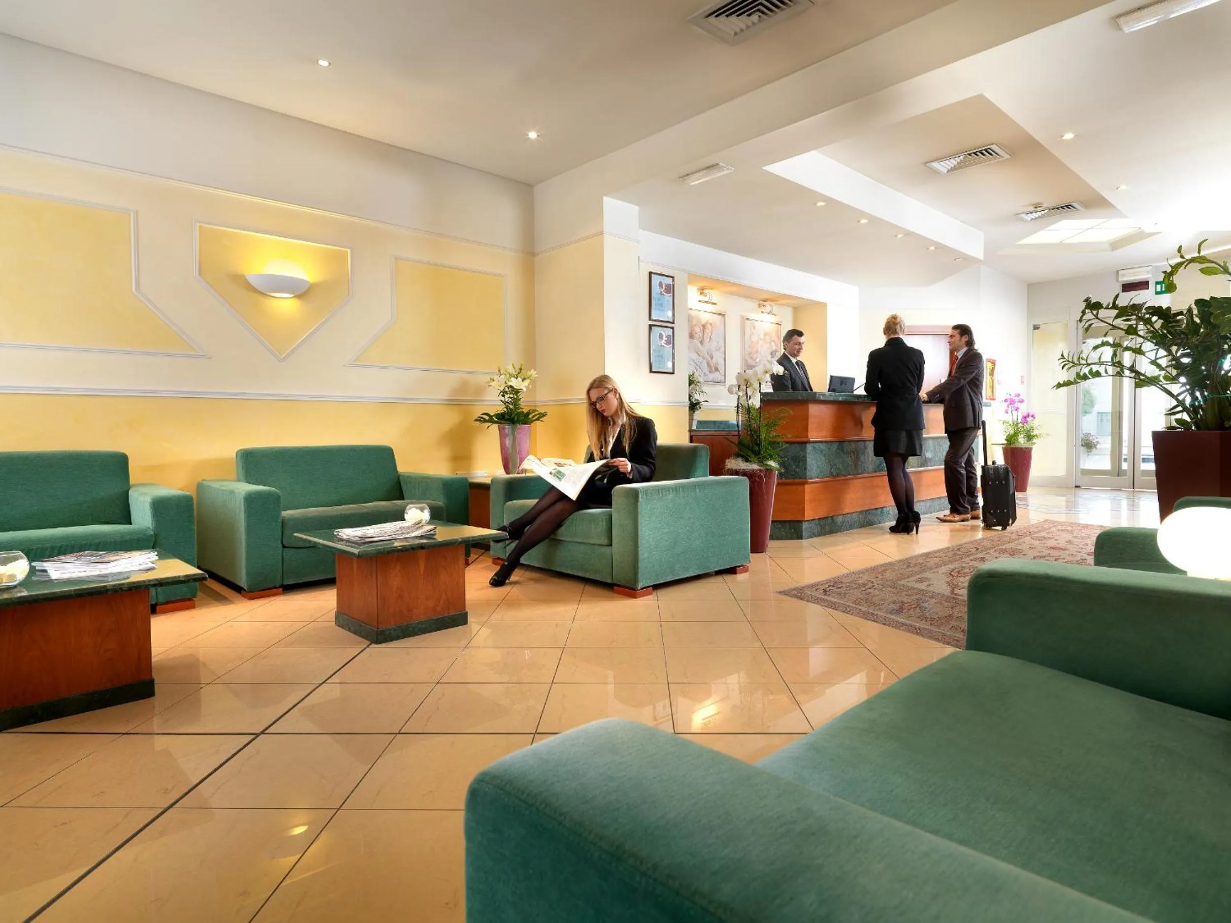 Lobby or reception in Piramidi Hotel