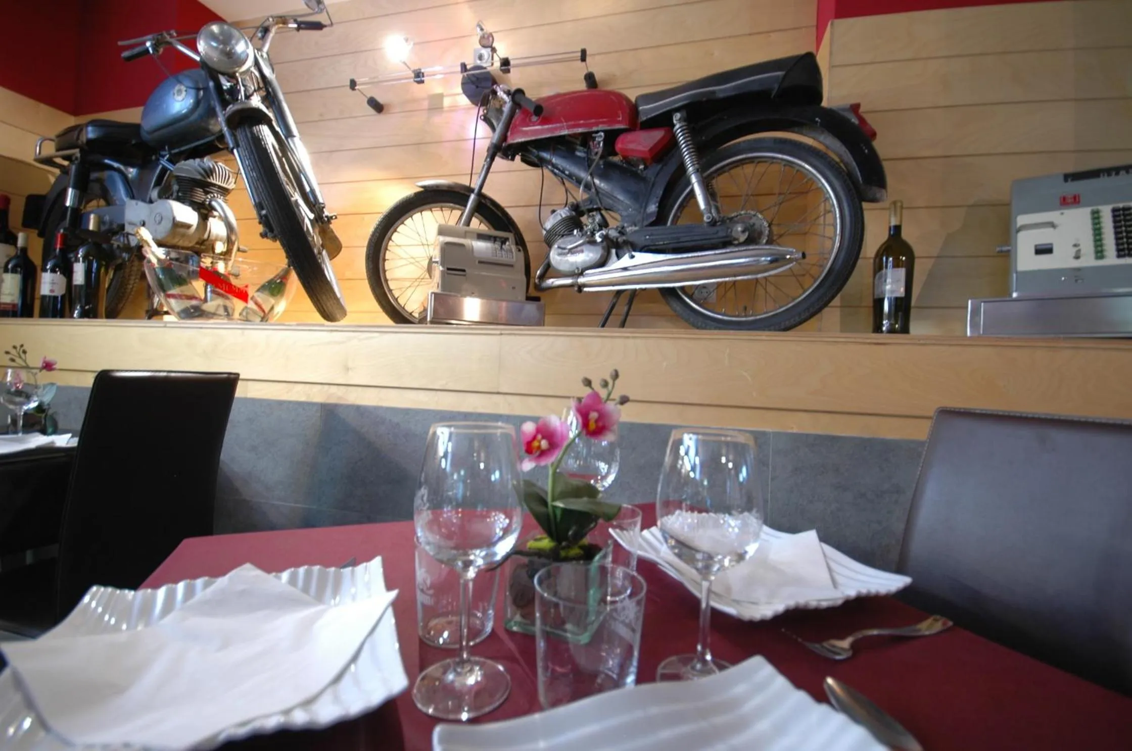 Restaurant/places to eat in Hotel Cuéntame