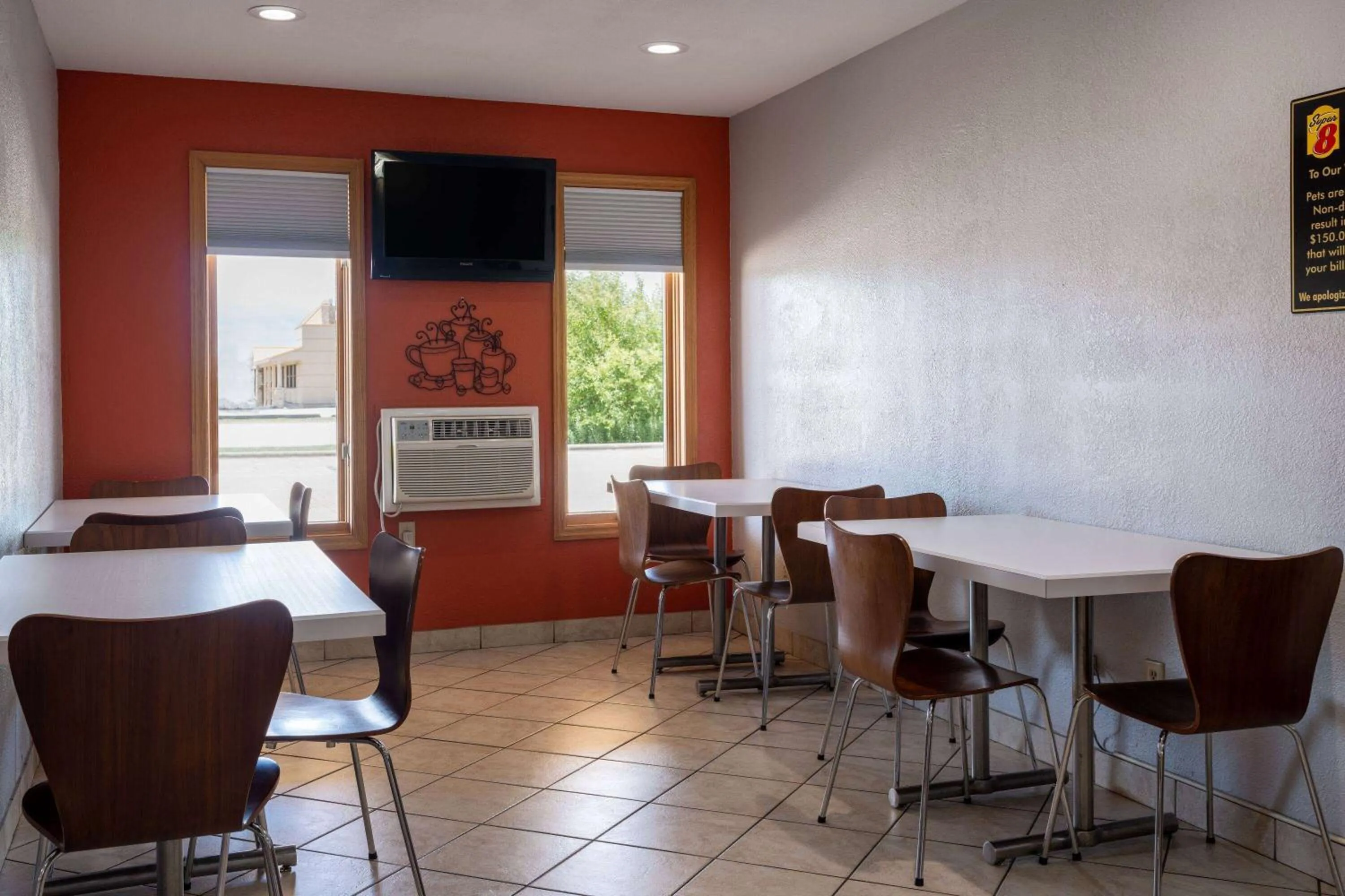 Breakfast in Super 8 by Wyndham Mattoon