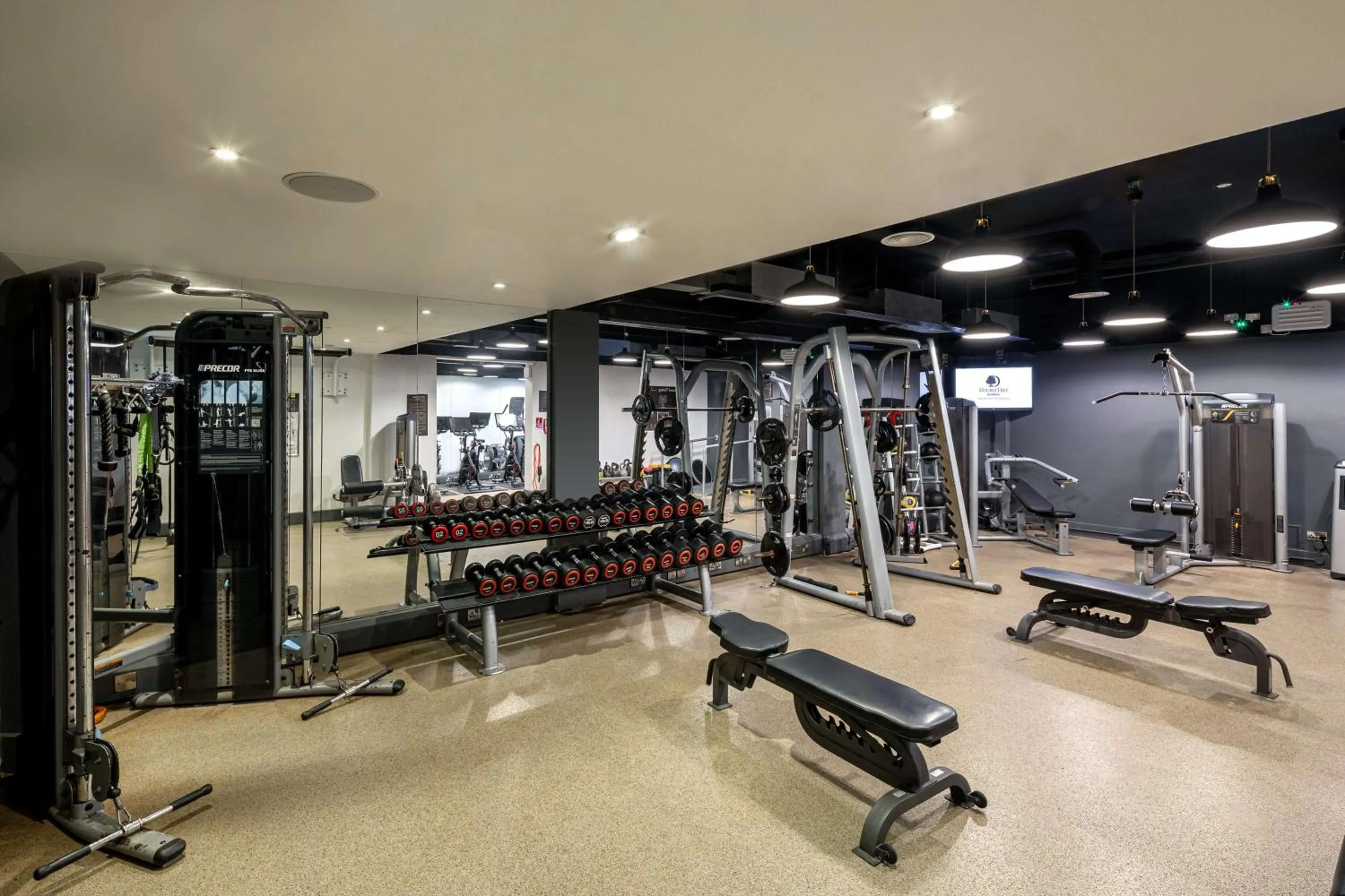 Fitness centre/facilities in DoubleTree By Hilton Brighton Metropole