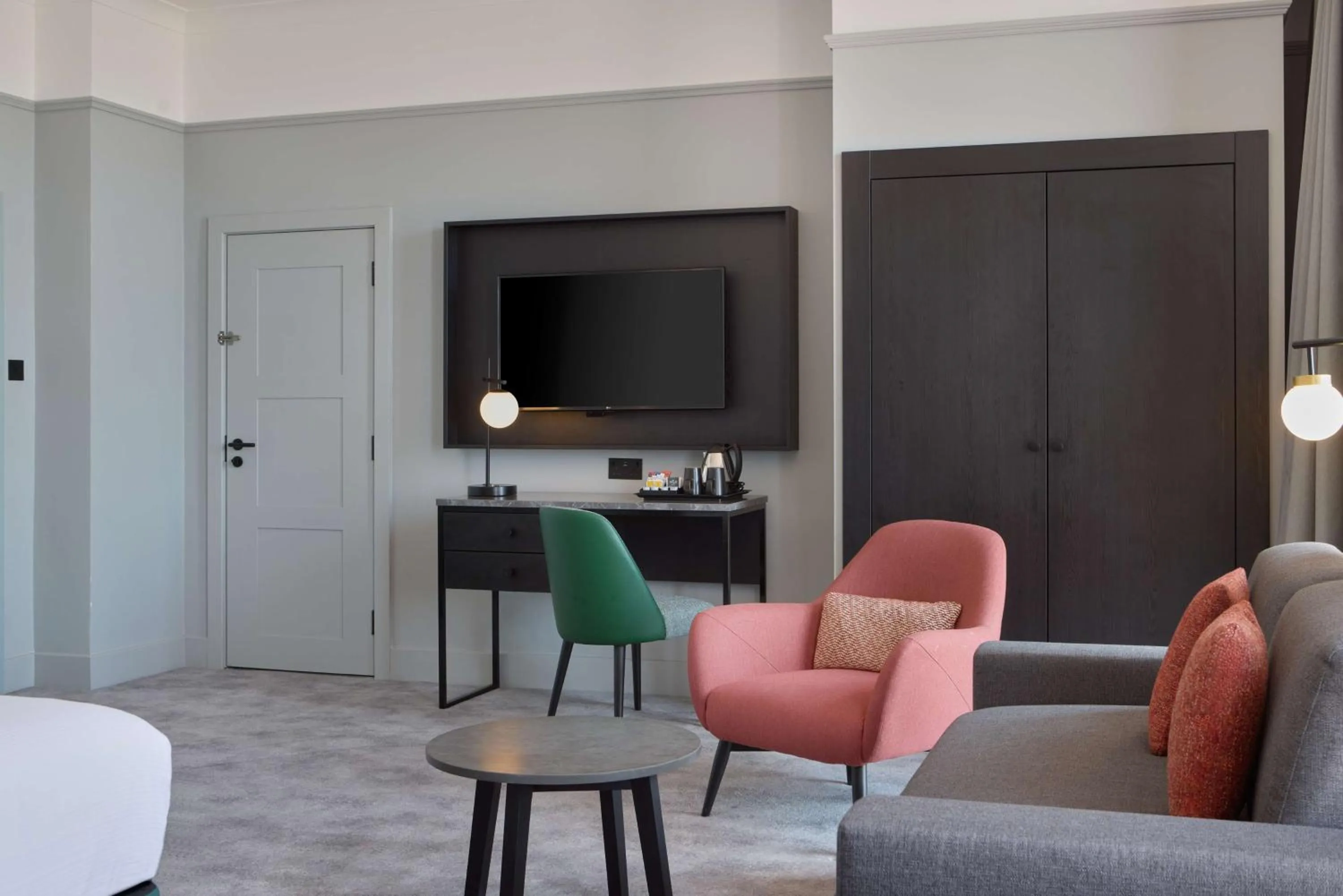 Bedroom in DoubleTree By Hilton Brighton Metropole