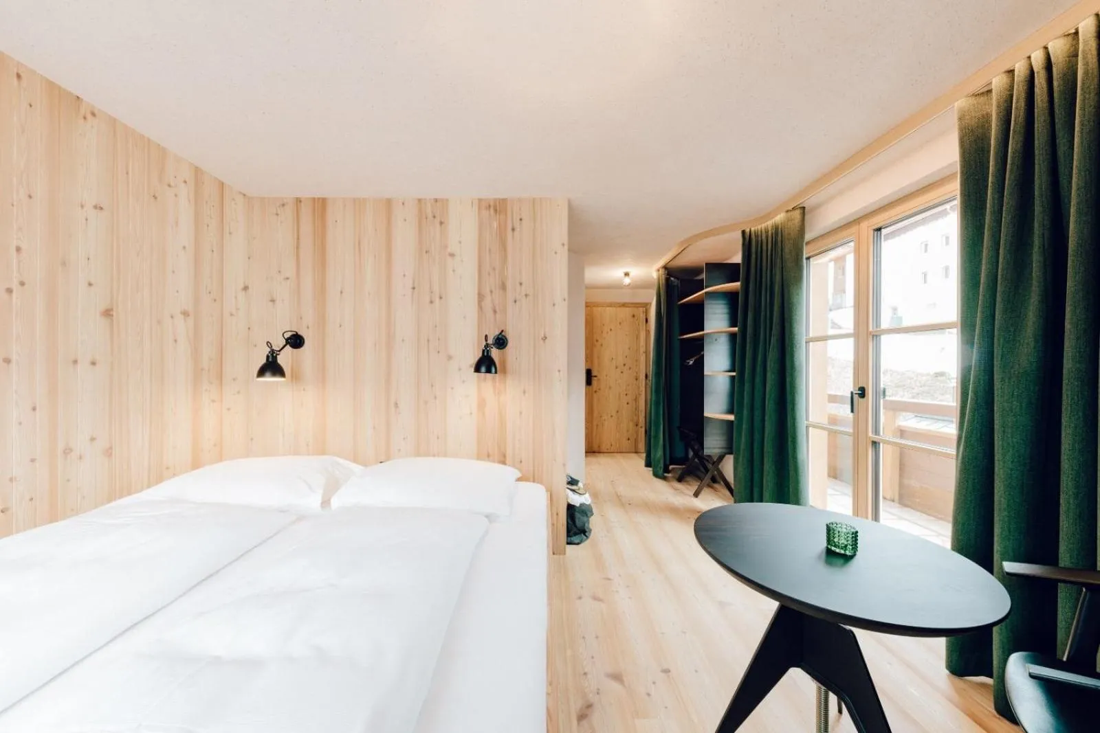 Photo of the whole room, Bed in Das Johann