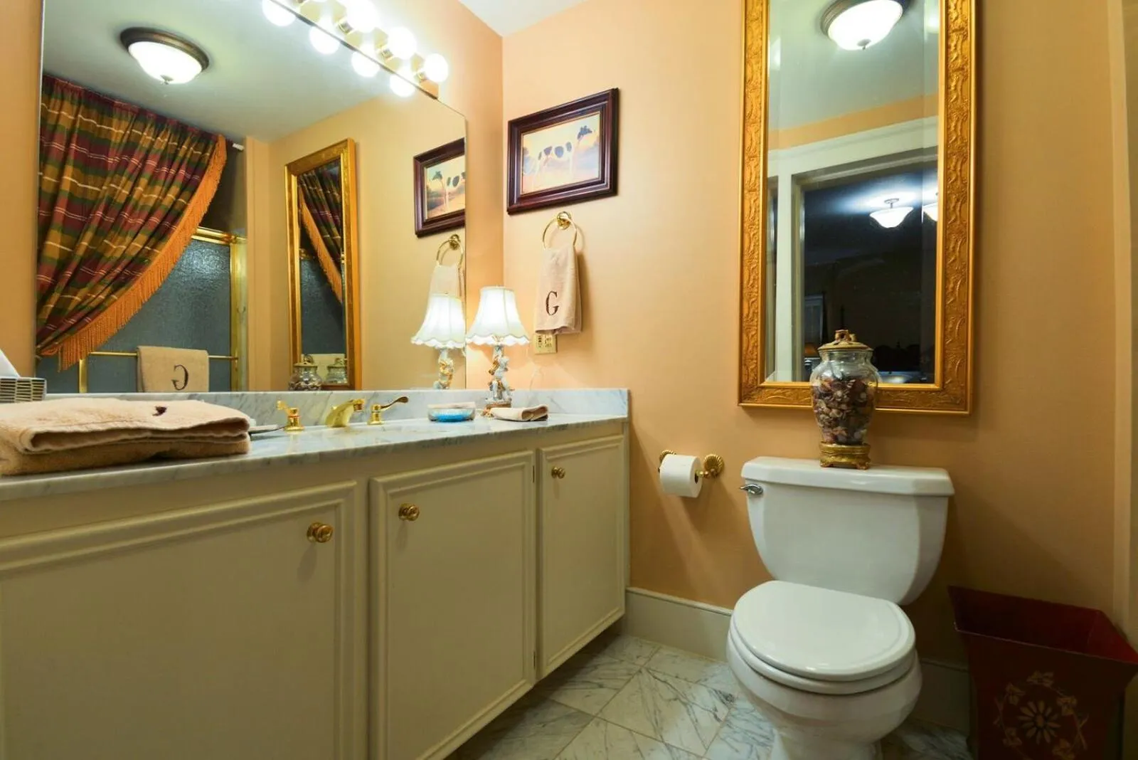 Choctaw Hall Bed & Breakfast